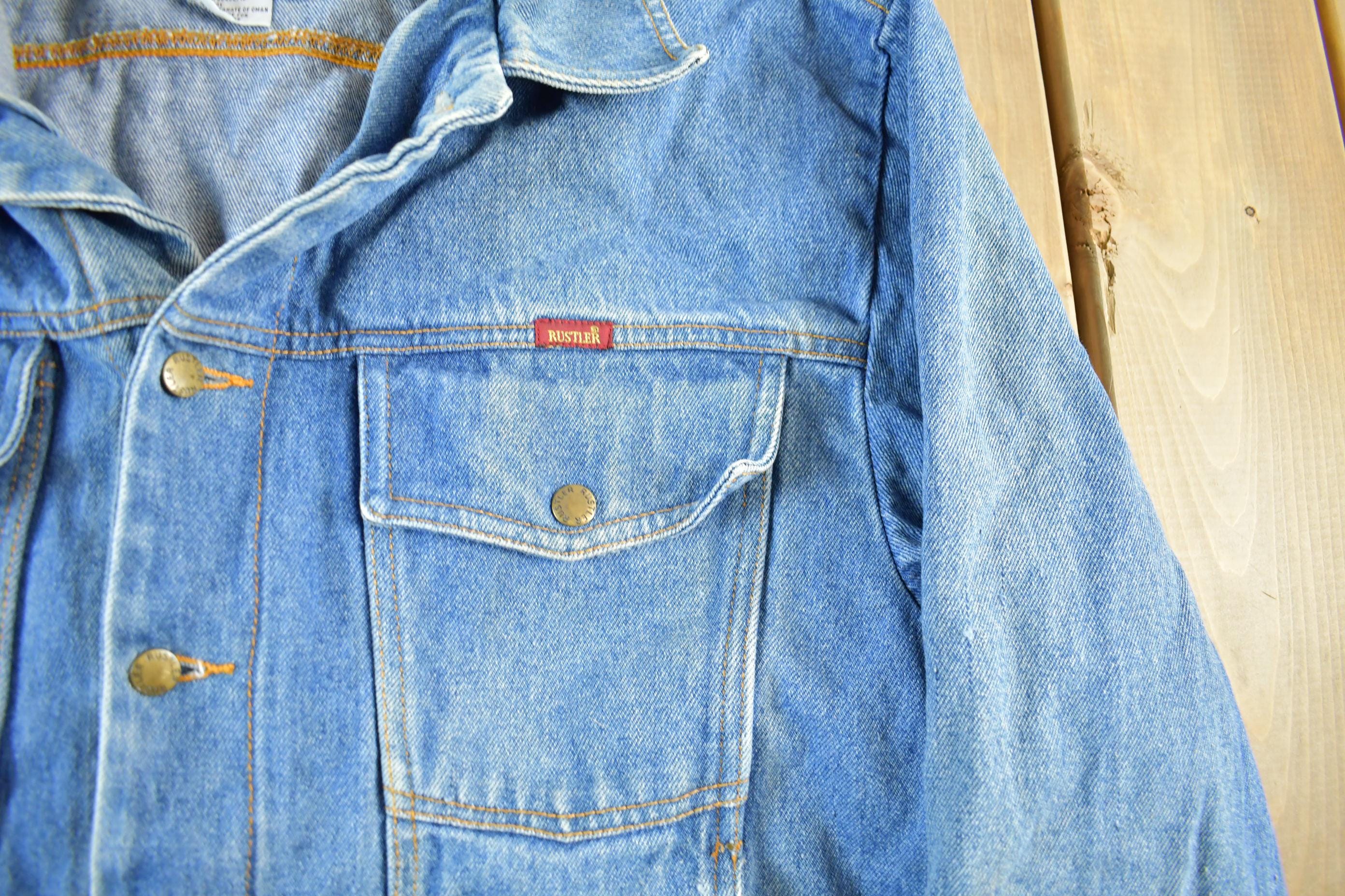 Vintage 1990s Rustler Denim Jean Trucker Jacket Men's Large - Image 3