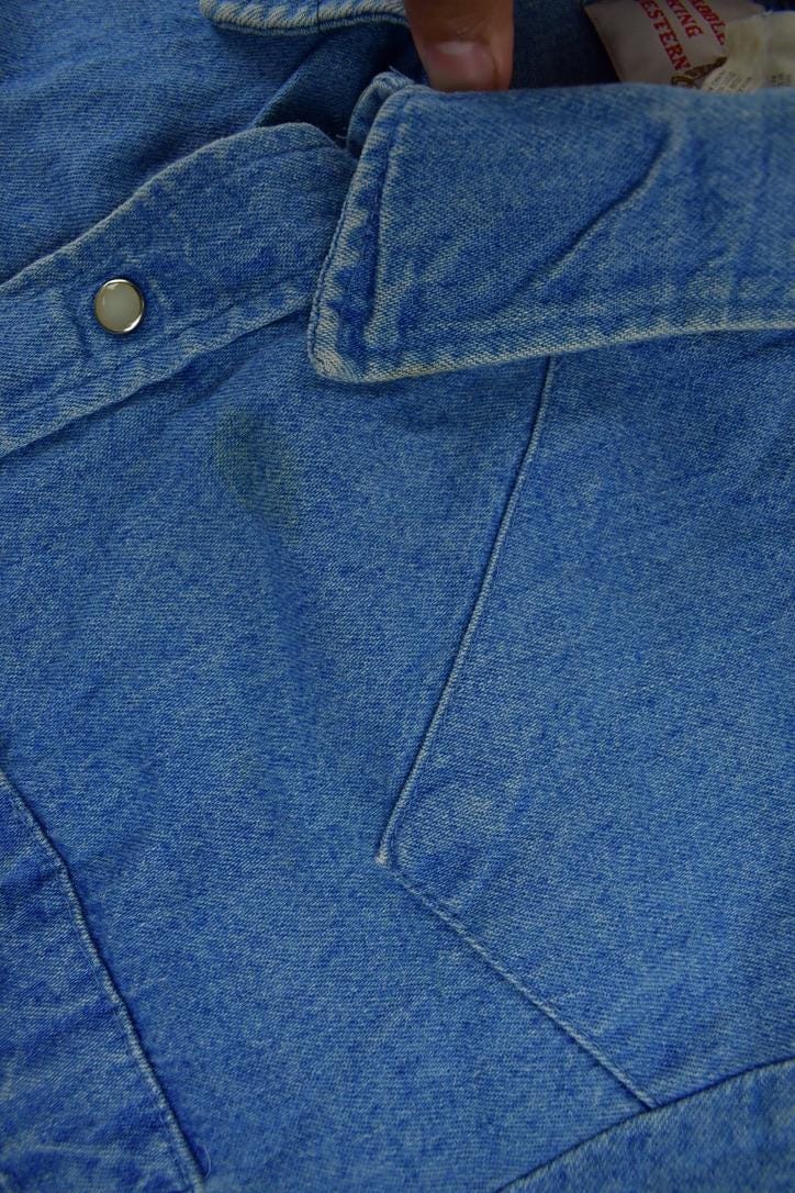 Vintage 1990s Saddle King Western Denim South Western Style Pearl Snap Button Up Rodeo Shirt Men's XL - Image 4