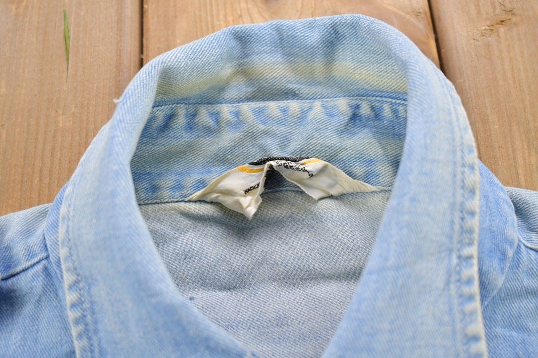 Vintage 1990s Saddlehorn Jean Button Up Shirt Men's Medium - Image 4