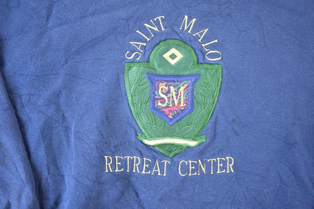 Vintage 1990s Saint Malo Retreat Center Souvenir Crewneck Sweatshirt Made In USA Men's Large - Image 4
