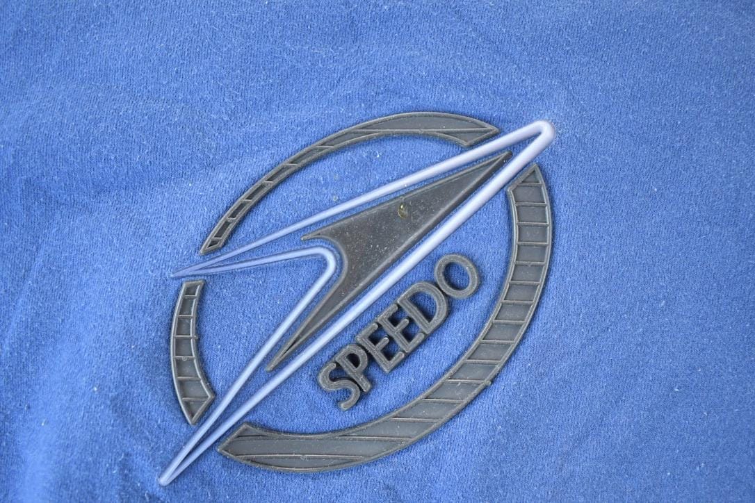 Vintage 1990s Speedo Rubber Patch Souvenir Crewneck Sweatshirt Made In USA Men's XL - Image 4