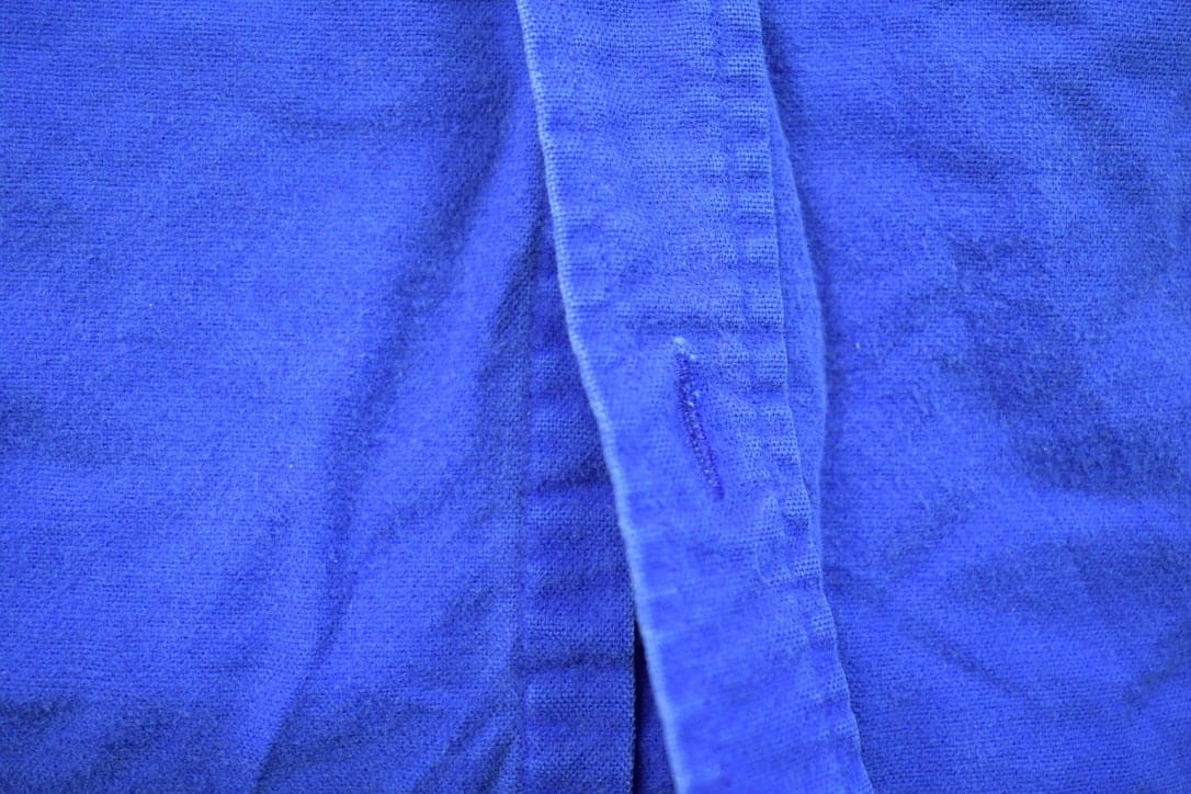 Vintage 1990s St Johns Bay Blank Blue Button Up Shirt Men's XL - Image 5