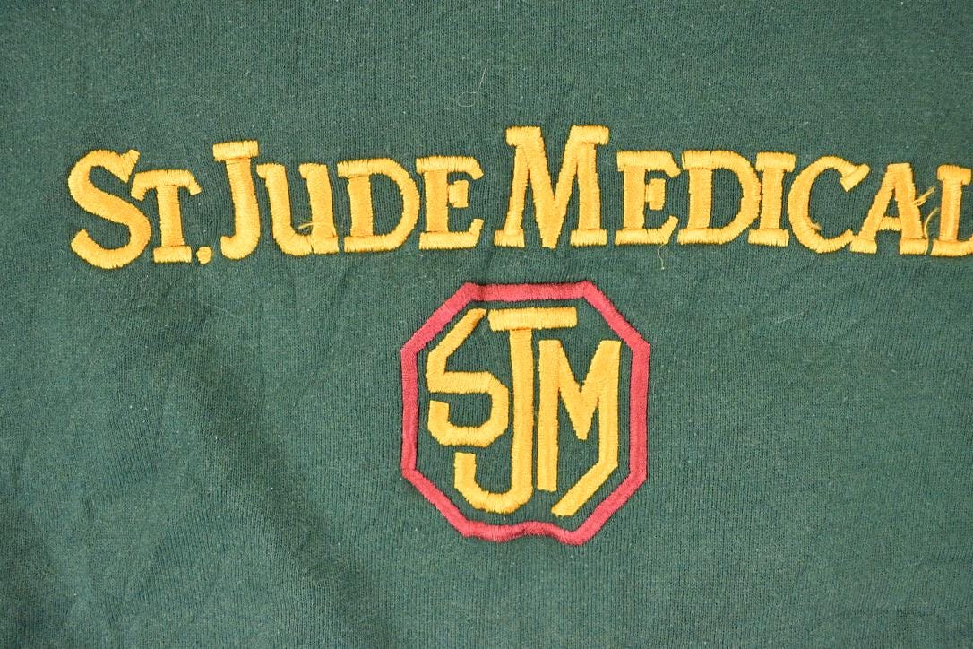 Vintage 1990s St Jude Medical Embroidered University Crewneck Sweater Mens M - Image 3