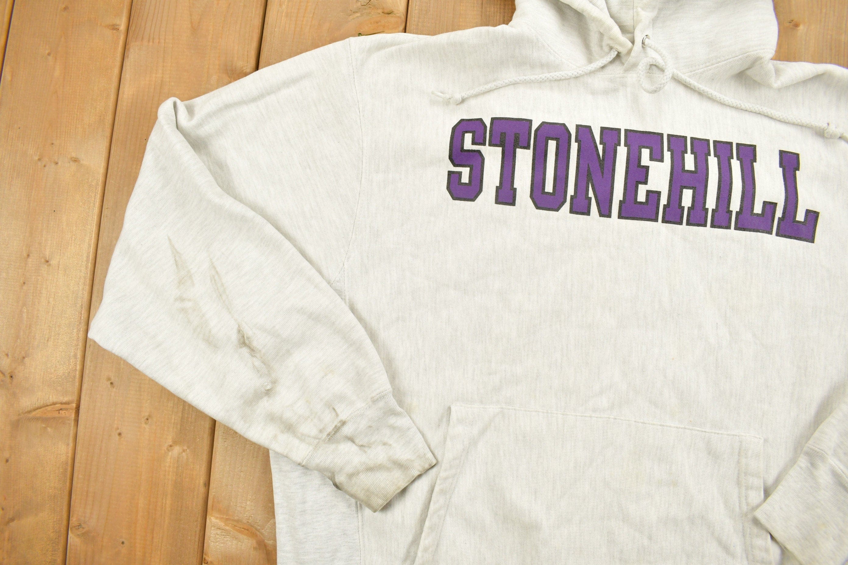 Vintage 1990s Stonehill University Collegiate Champion Reverse Weave Hoodie Men's Medium - Image 3