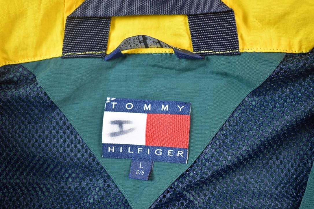Vintage 1990s Tommy Hilfiger Big Flag Full Zip Windbreaker Jacket Men's Large - Image 3