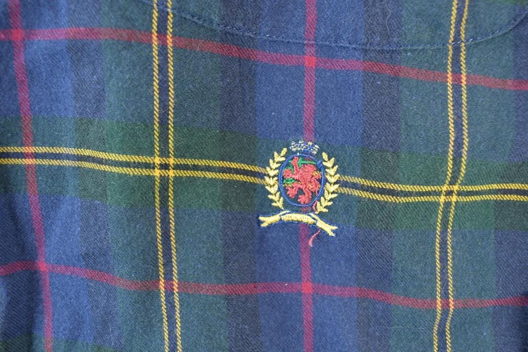 Vintage 1990s Tommy Hilfiger Button Up Shirt Men's Medium - Image 3