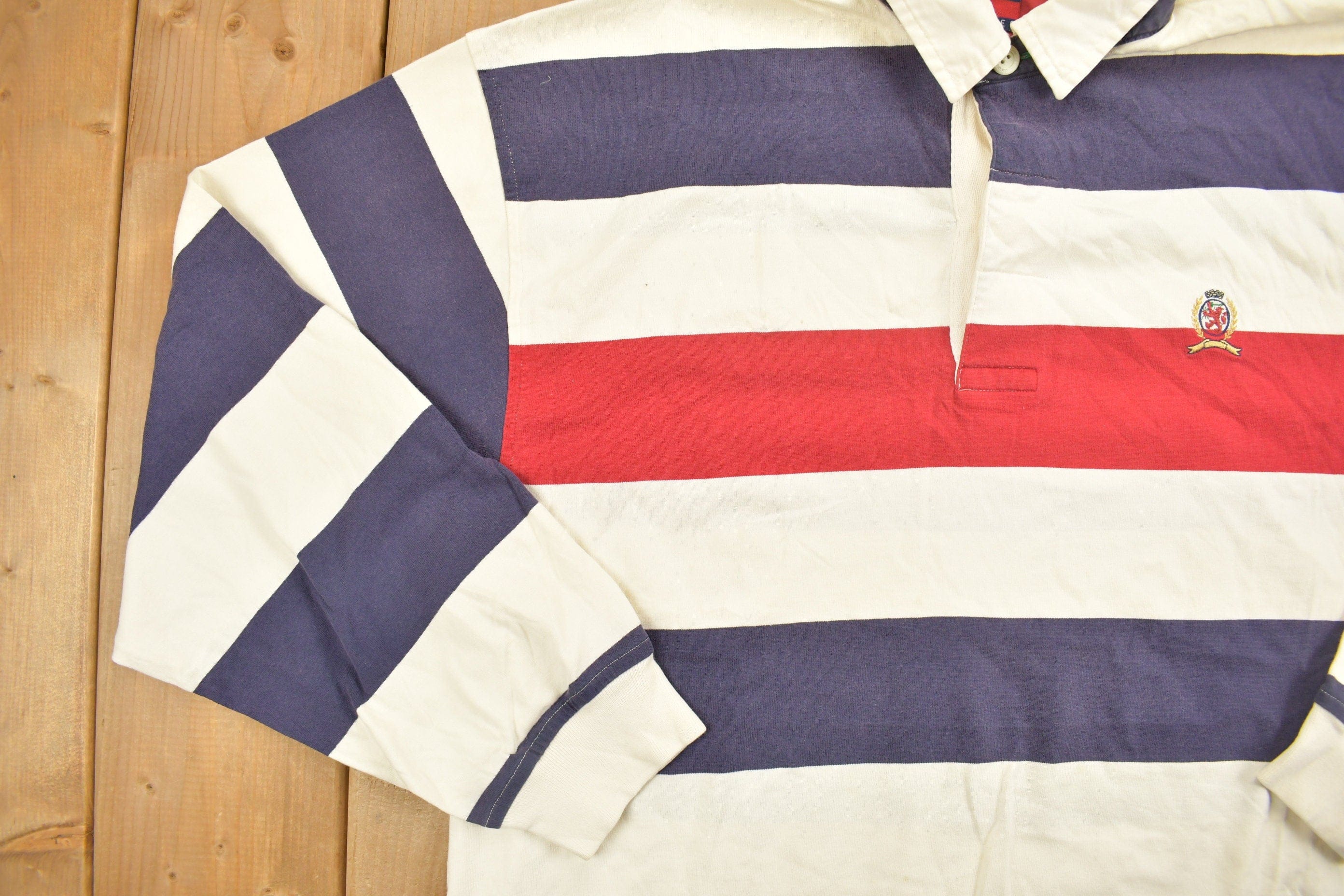 Vintage 1990s Tommy Hilfiger Crest Logo Polo Shirt Men's Large - Image 3