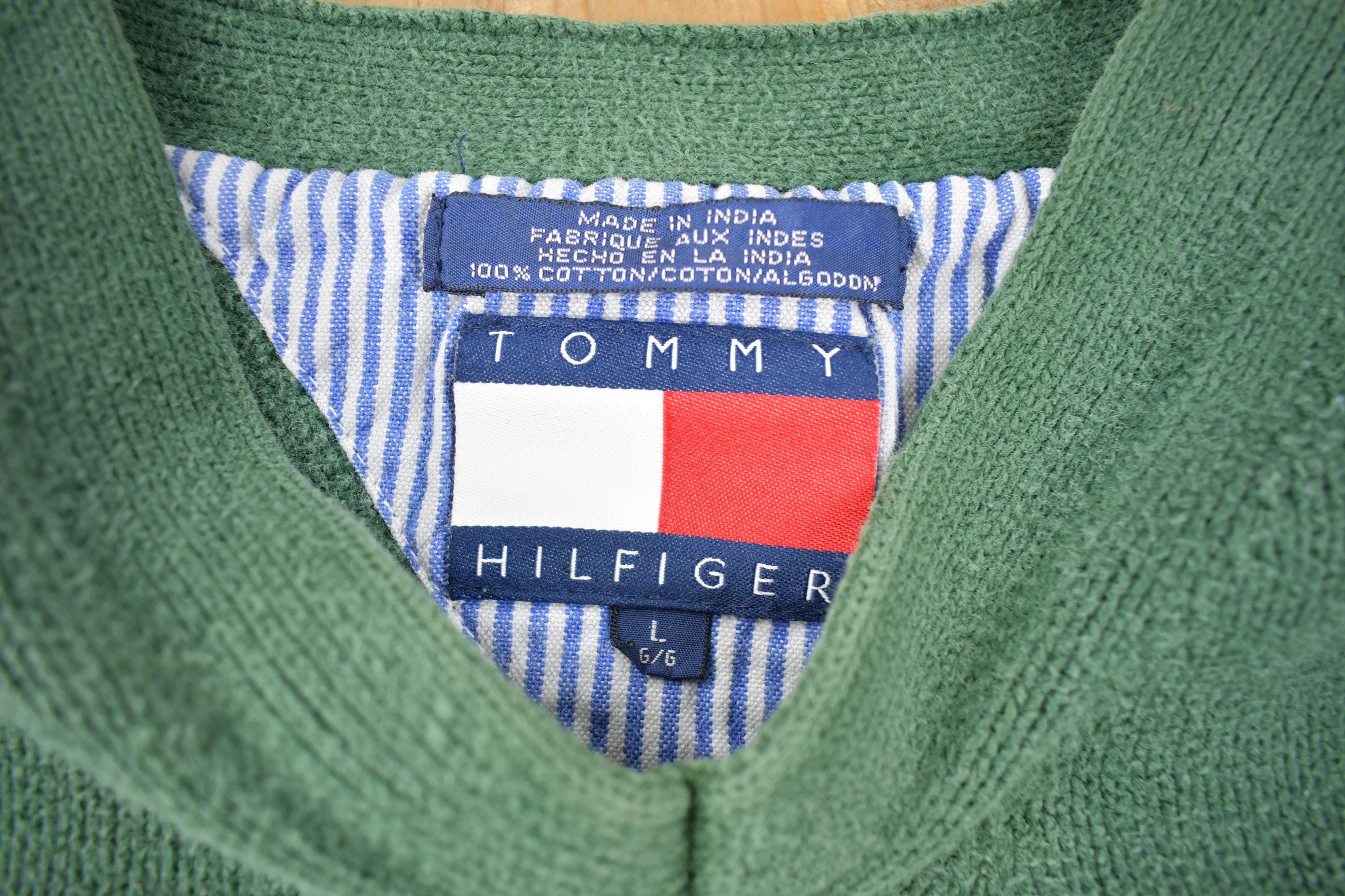 Vintage 1990s Tommy Hilfiger Embroidered Knit V-Neck Sweater Men's Large - Image 4