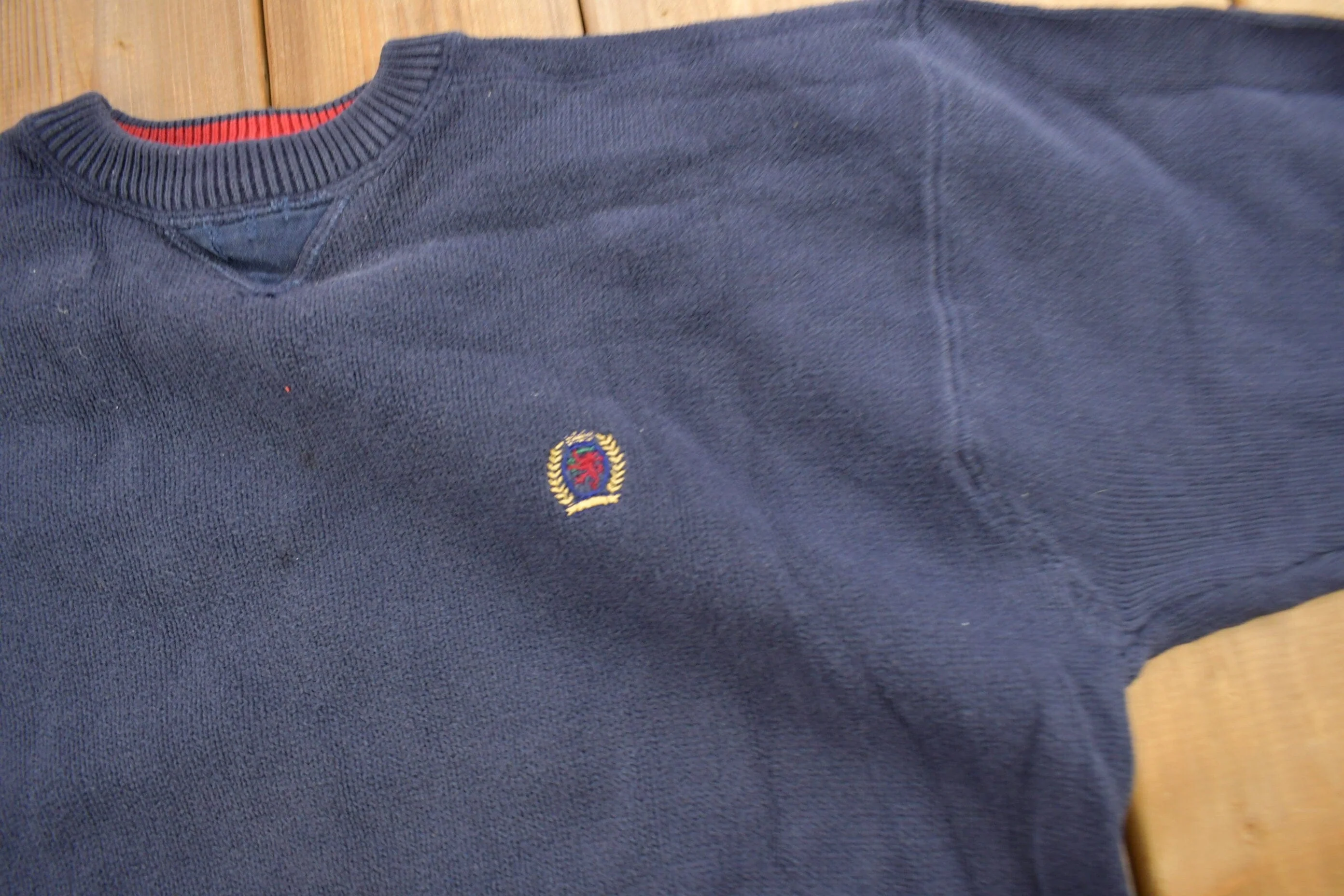 Vintage 1990s Tommy Hilfiger Embroidered Knit Sweater Men's Large - Image 3