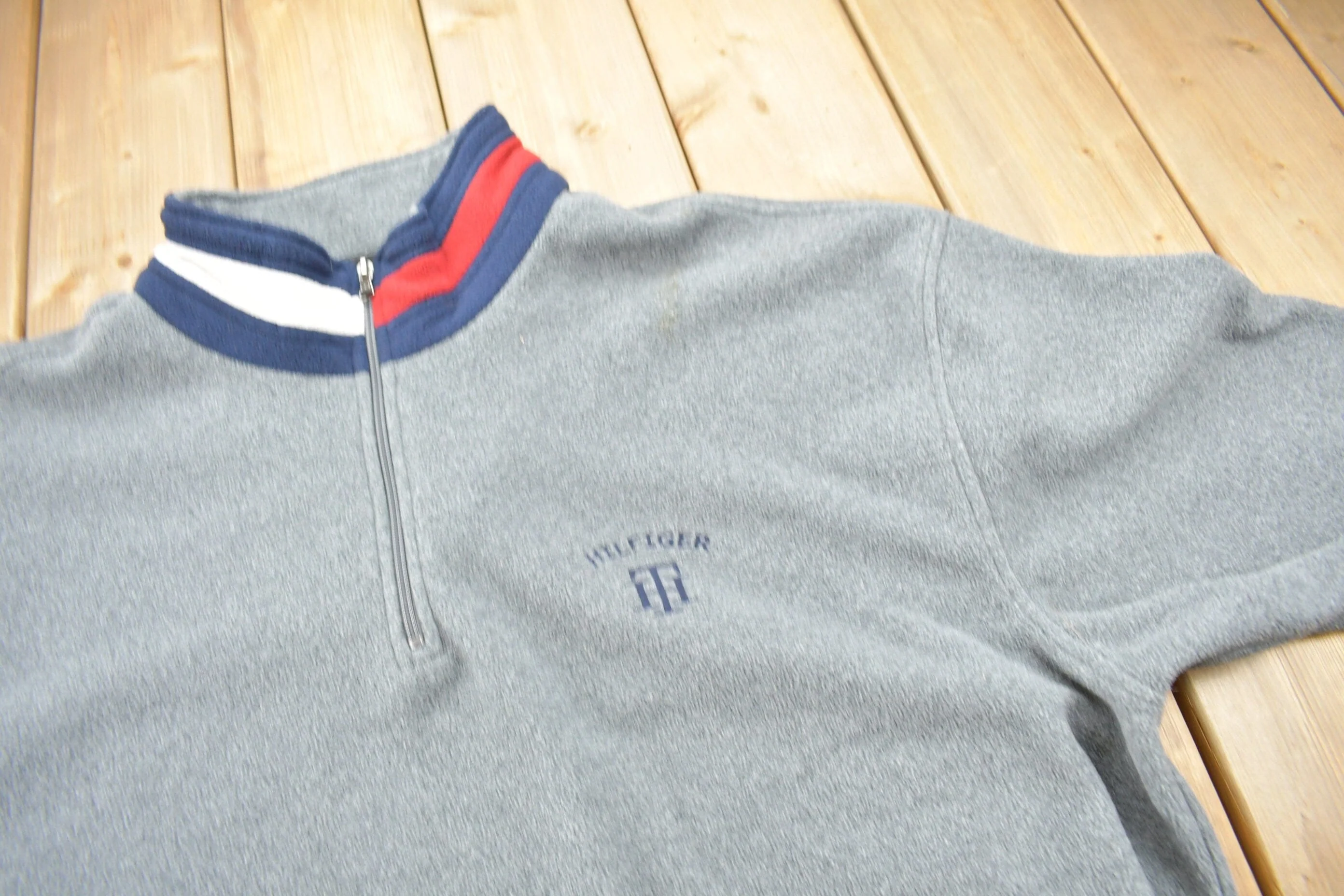 Vintage 1990s Tommy Hilfiger Flag Collar Quarter Zip Fleece Sweater Men's 2XL - Image 3
