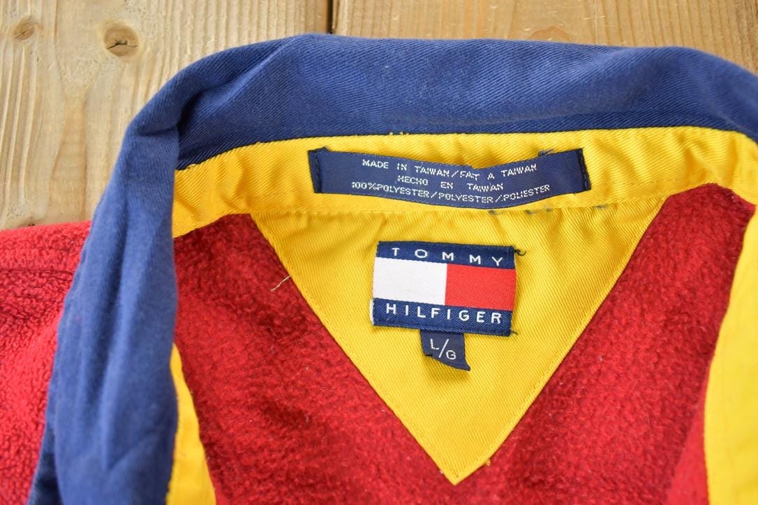 Vintage 1990s Tommy Hilfiger Fleece Outdoorsman Sweater Men's Large - Image 3