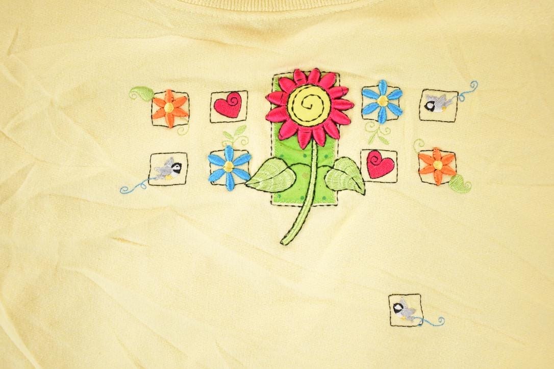 Vintage 1990s Top Stitch Embroidered Floral Double Collar Crewneck Sweatshirt Women's XL - Image 3