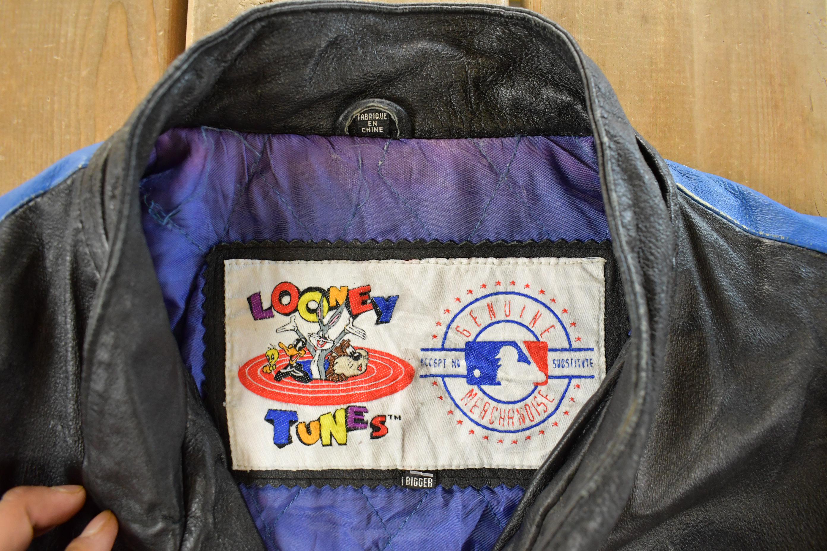 Vintage 1990s Toronto Blue Jays Looney Tunes Leather Jacket Men's Large - Image 5