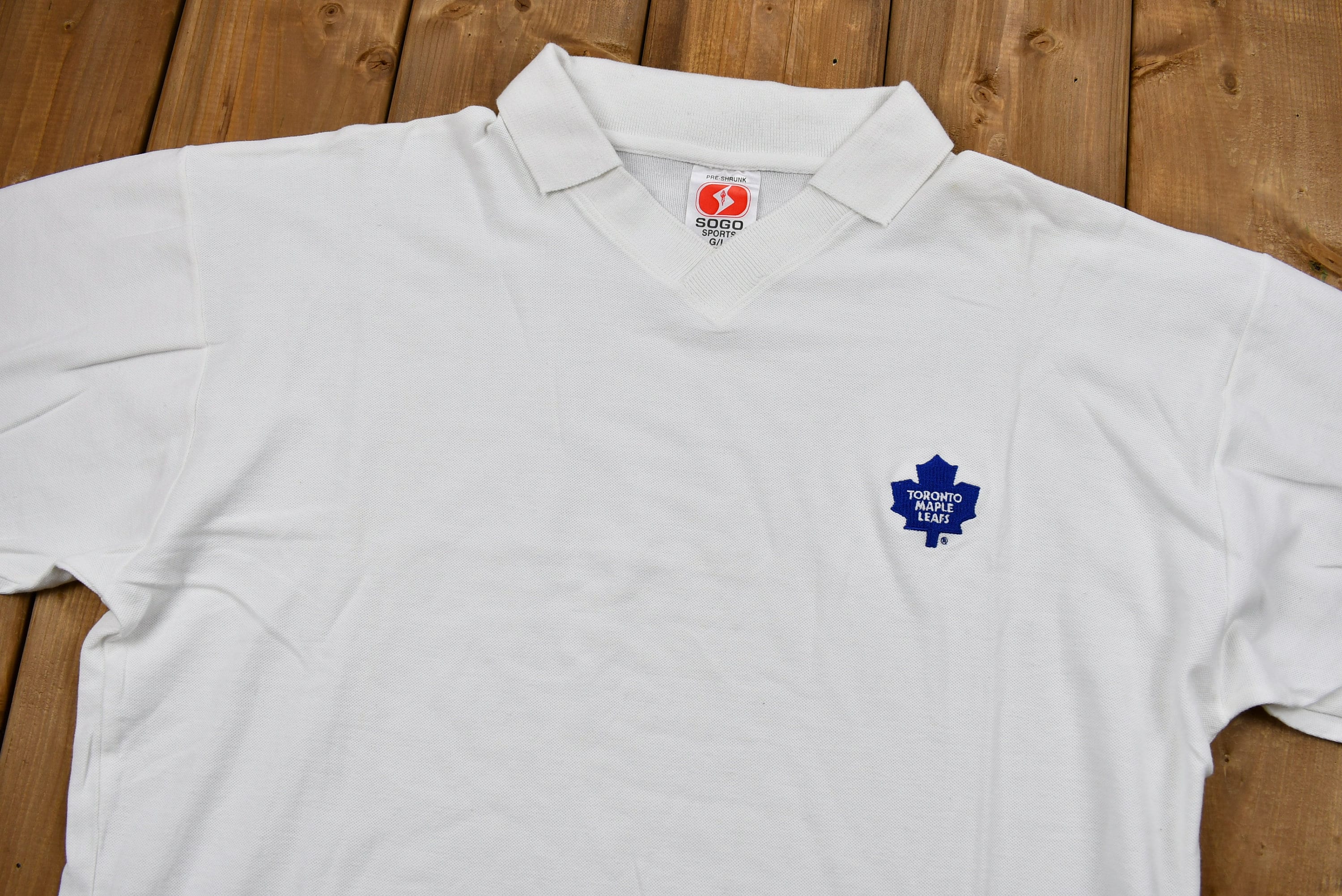 Vintage 1990s Toronto Maple Leafs Embroidered Collared T-Shirt Men's Large - Image 3