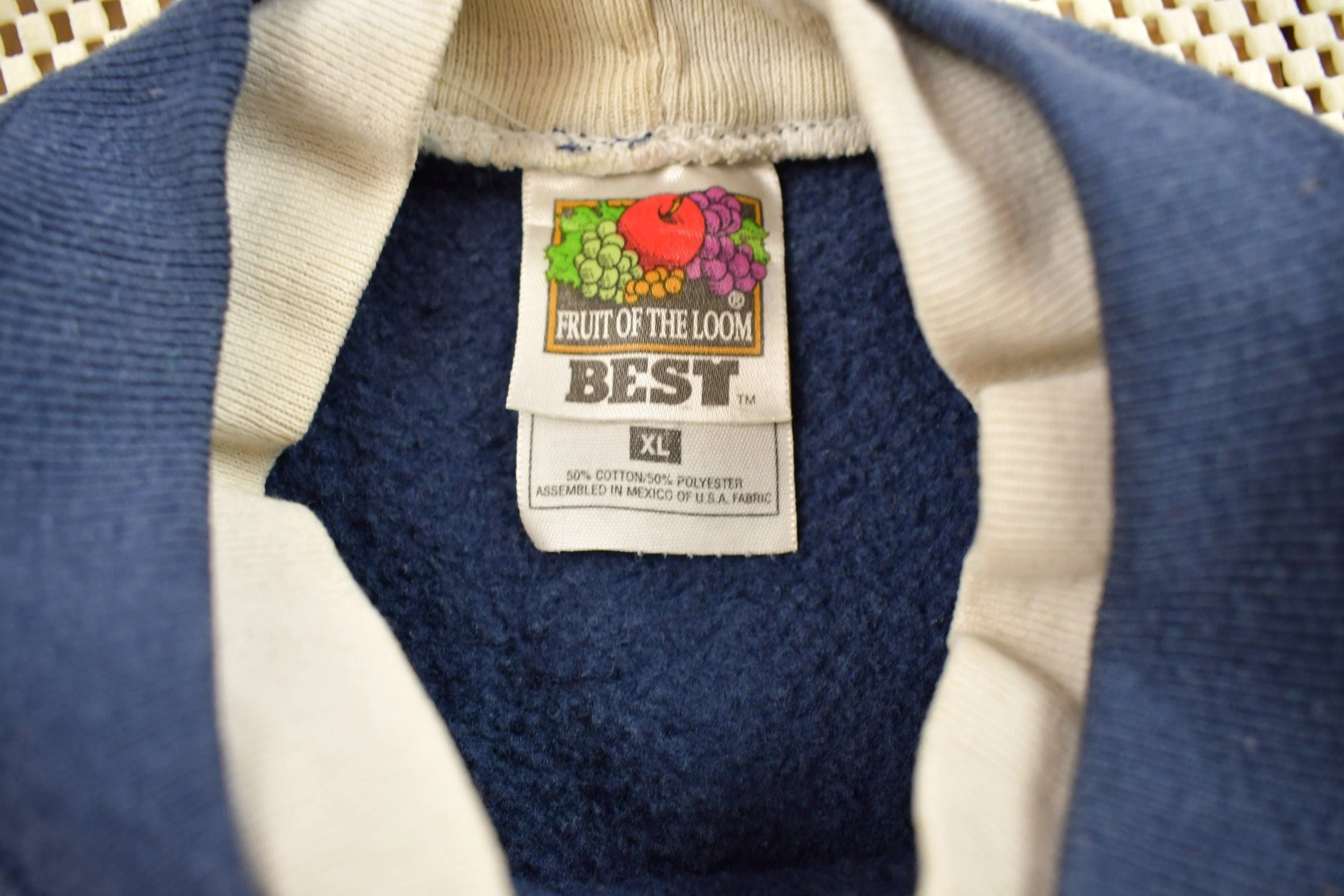 Vintage 1990s "Touched By An Angel" Double Collar Crewneck Sweater Men's XL - Image 4