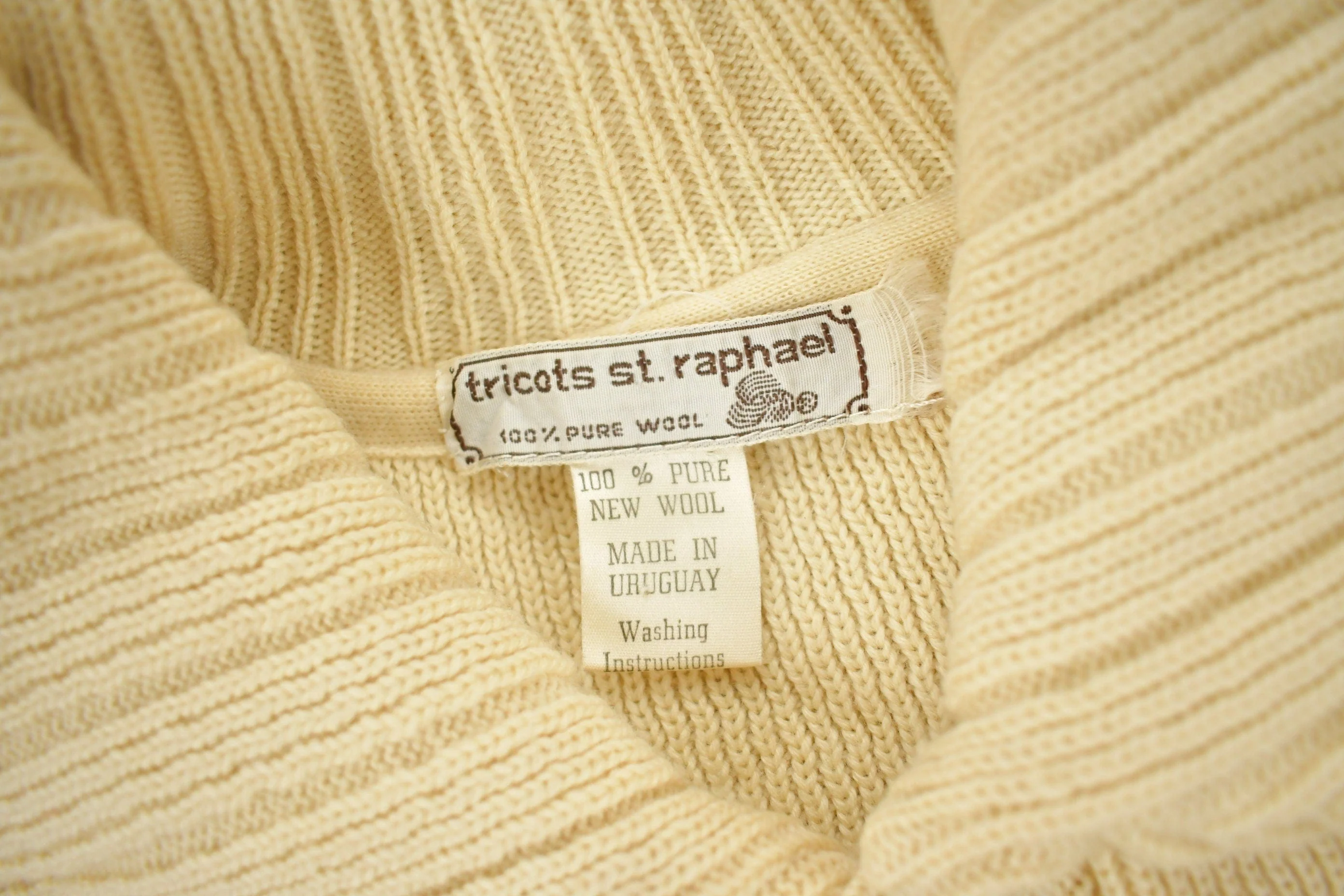 Vintage 1990s Tricots St. Raphael's Pure Wool Knit Sweater Men's Large - Image 7