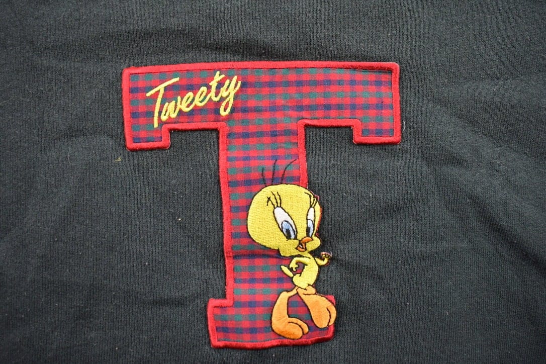 Vintage 1990s Tweety Bird Looney Tunes Crewneck Men's XL - Image 4