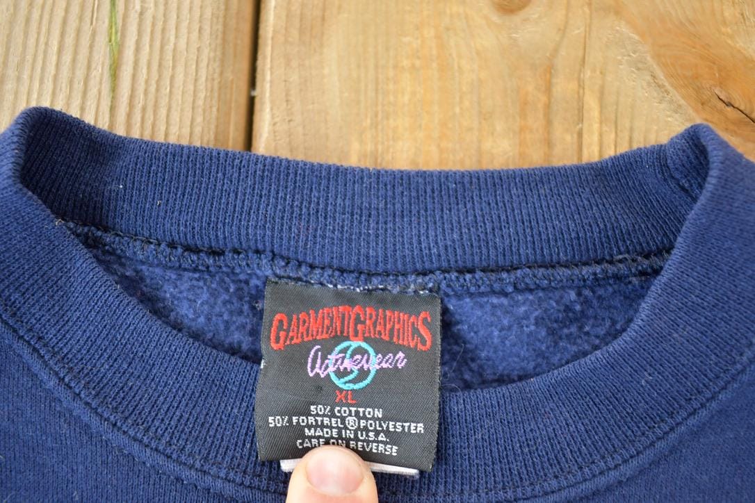 Vintage 1990s Tweety Bird Warner Brothers Souvenir Crewneck Sweatshirt Made In USA Men's XL - Image 3