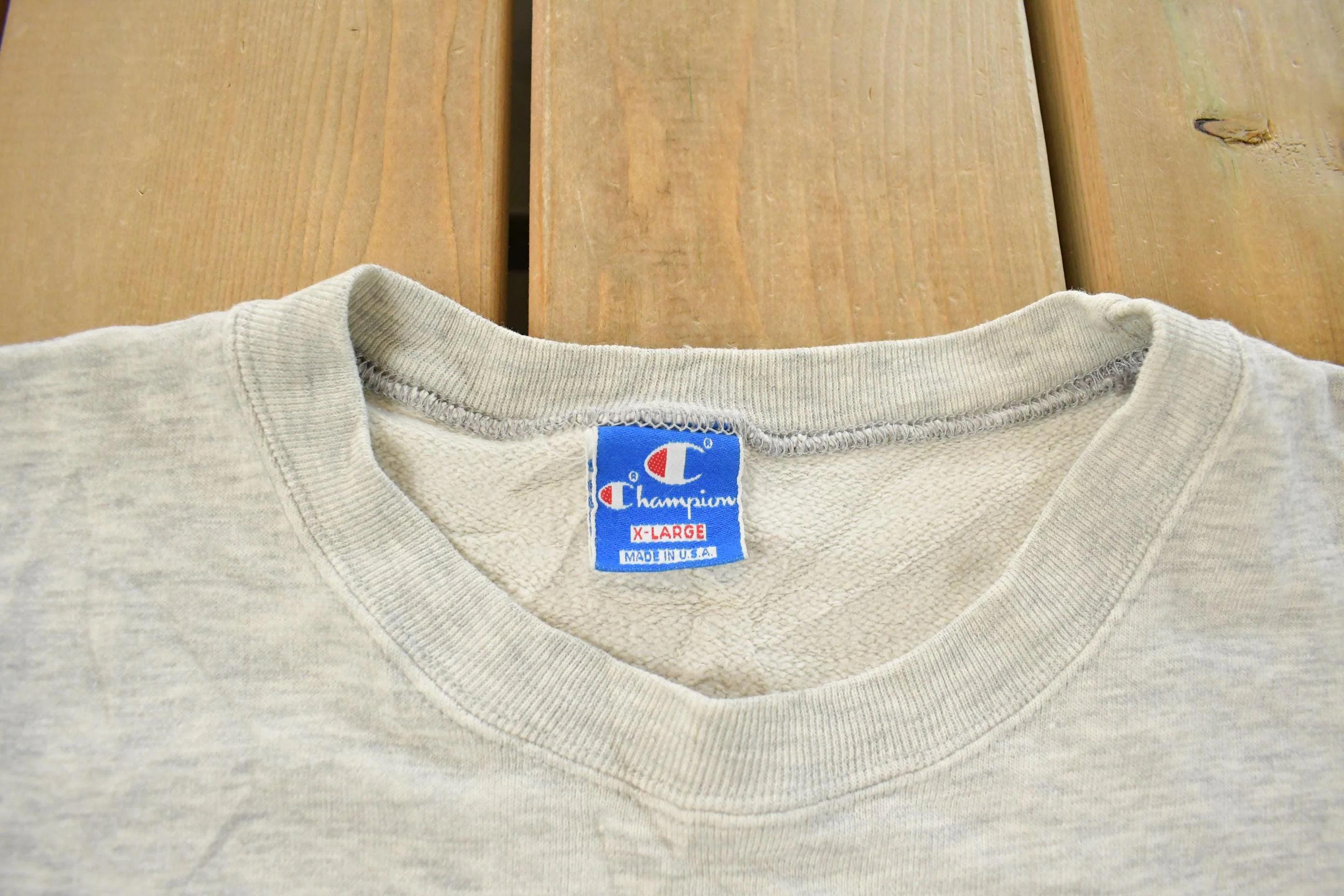 Vintage 1990s University of Alaska Fairbanks Collegiate Crewneck Sweatshirt Men's Large - Image 5