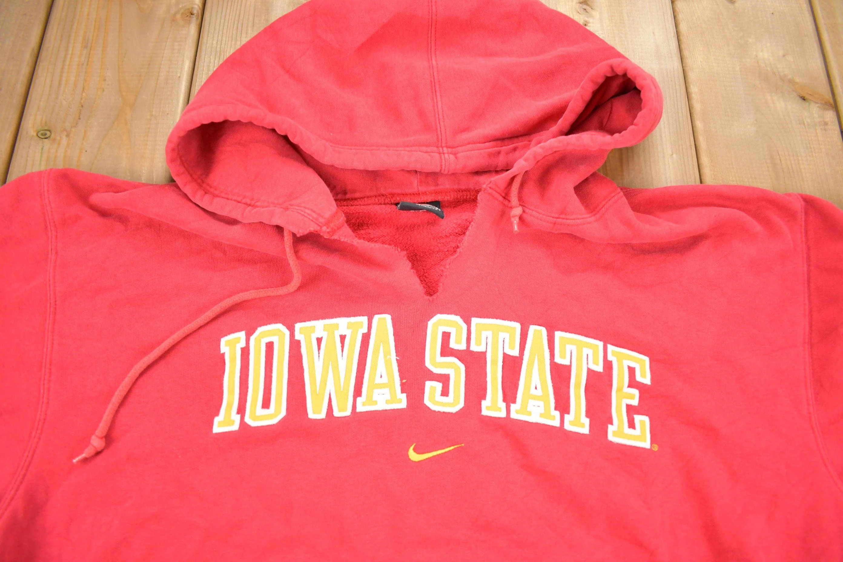 Vintage 1990s University of Iowa State Collegiate Nike Hoodie Men's Medium - Image 3