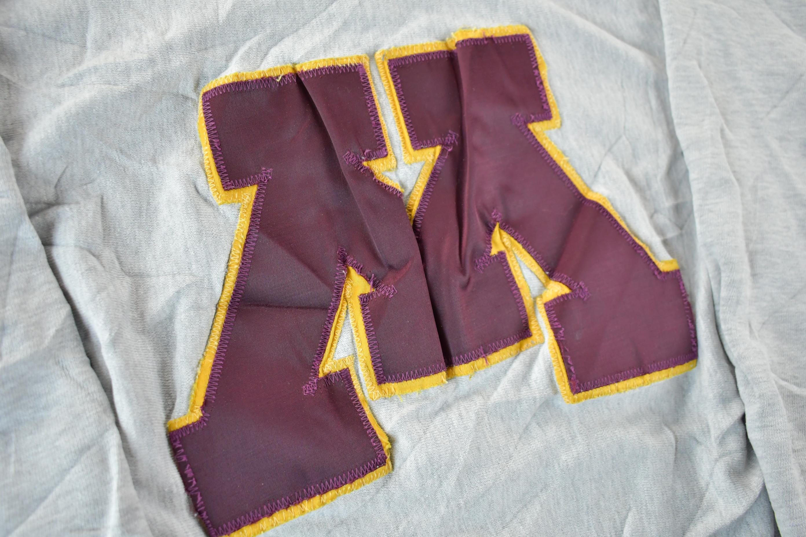 Vintage 1990s University of Minnesota Crewneck Men's XL - Image 3