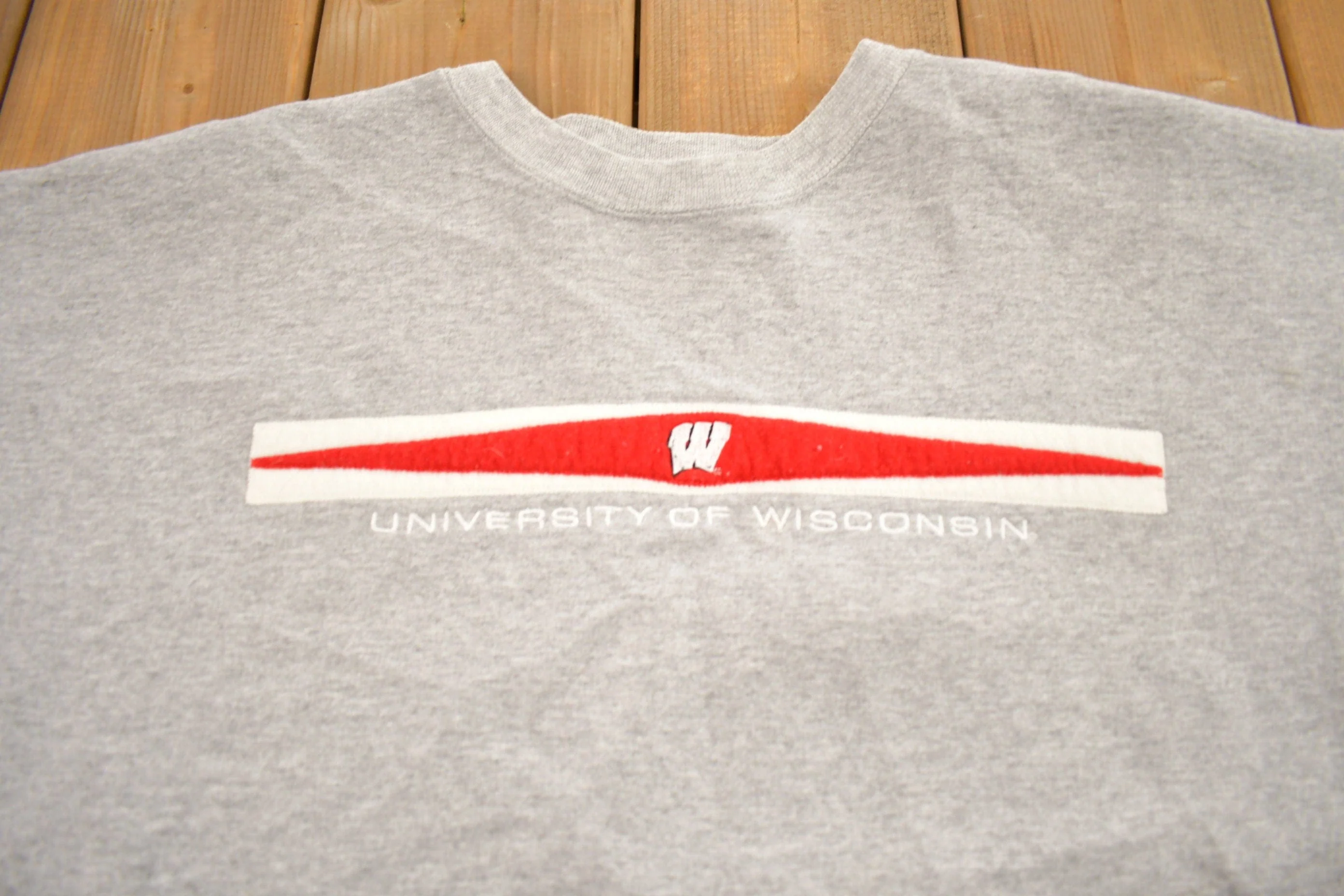 Vintage 1990s University Of Wisconsin Collegiate Champion Crewneck Men's Large - Image 3