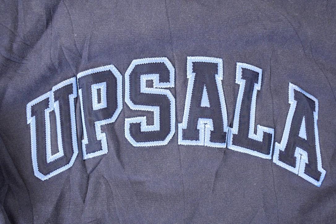 Vintage 1990s UPSALA Embroidered University Crewneck Sweater Mens S - Image 3