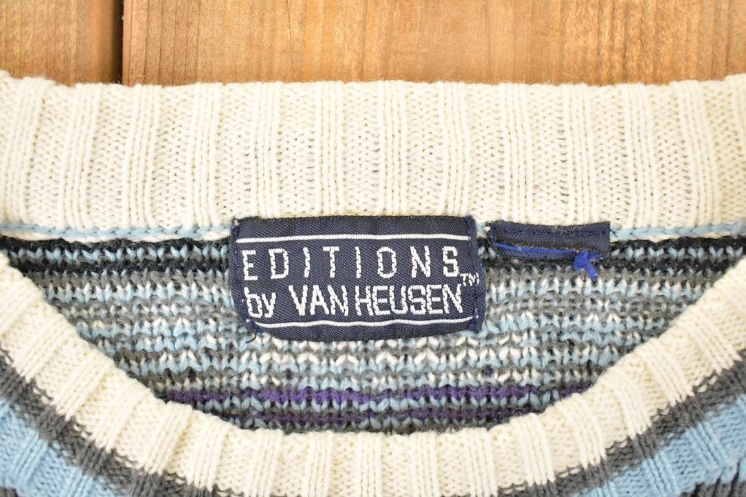 Vintage 1990s Van Heusen AOP Winter Knit Crewneck Sweater Men's M - Image 3