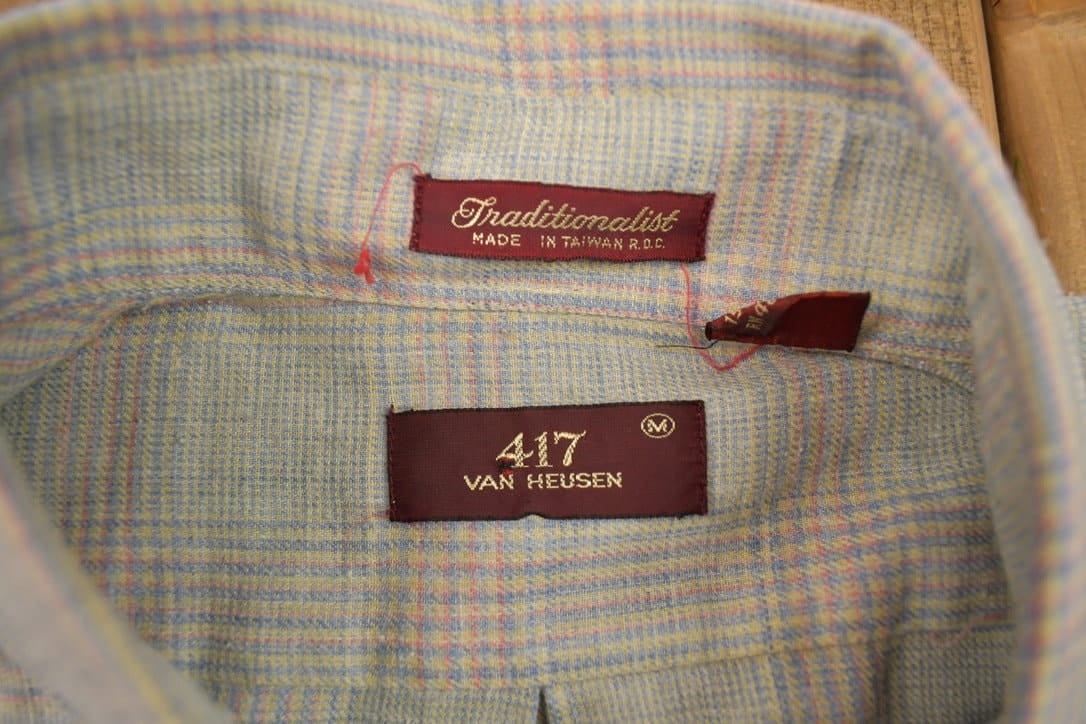 Vintage 1990s Van Heusen Striped Button Up Shirt Men's Medium - Image 5