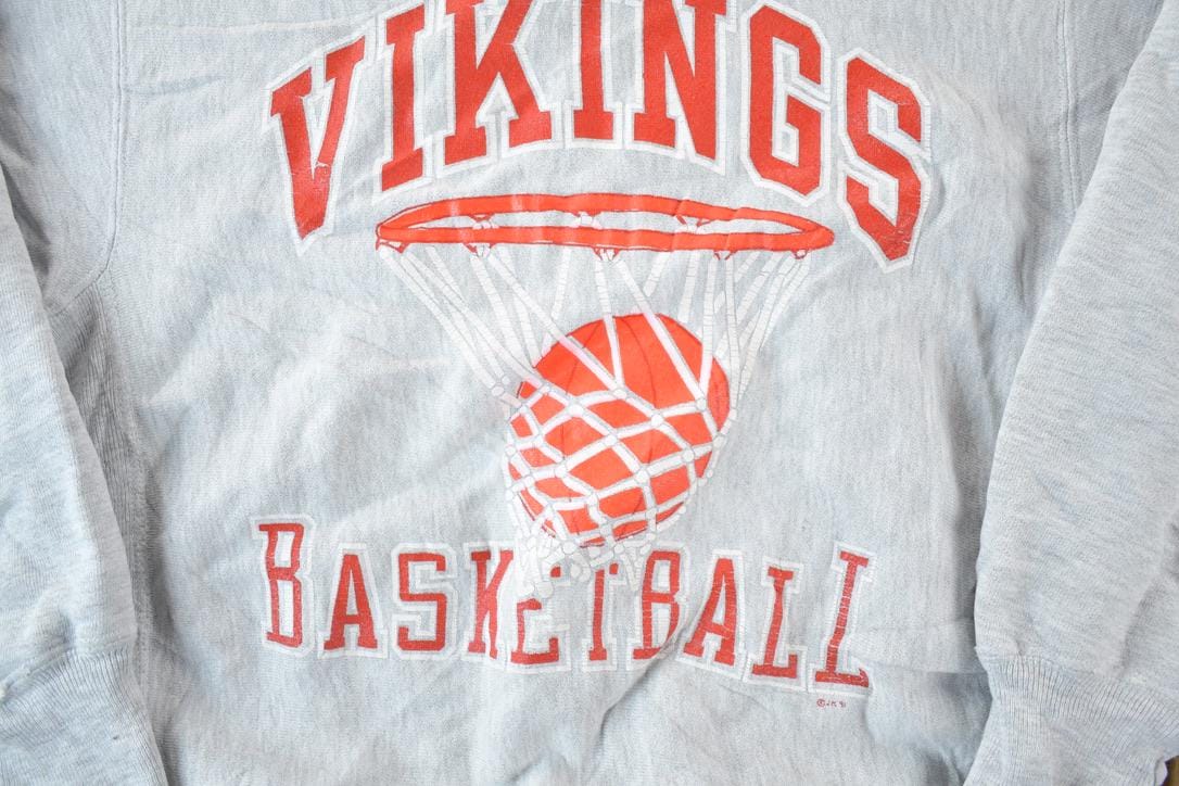 Vintage 1990s Vikings Basketball Lee Cross Grain Souvenir Crewneck Sweatshirt Made In USA Men's Small - Image 4