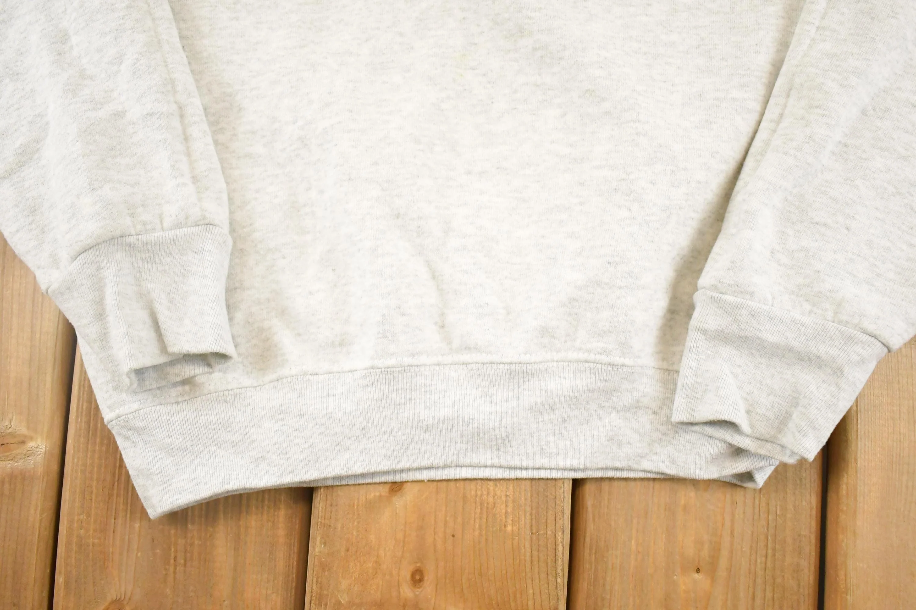 Vintage 1990s Virginia Beach Souvenir Crewneck Sweatshirt Men's - Image 4