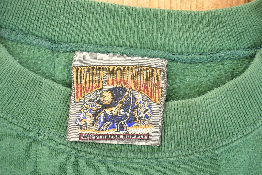 Vintage 1990s Wolf Mountain Sportsman's Classic Embroidered Crewneck Sweatshirt Men's L - Image 4