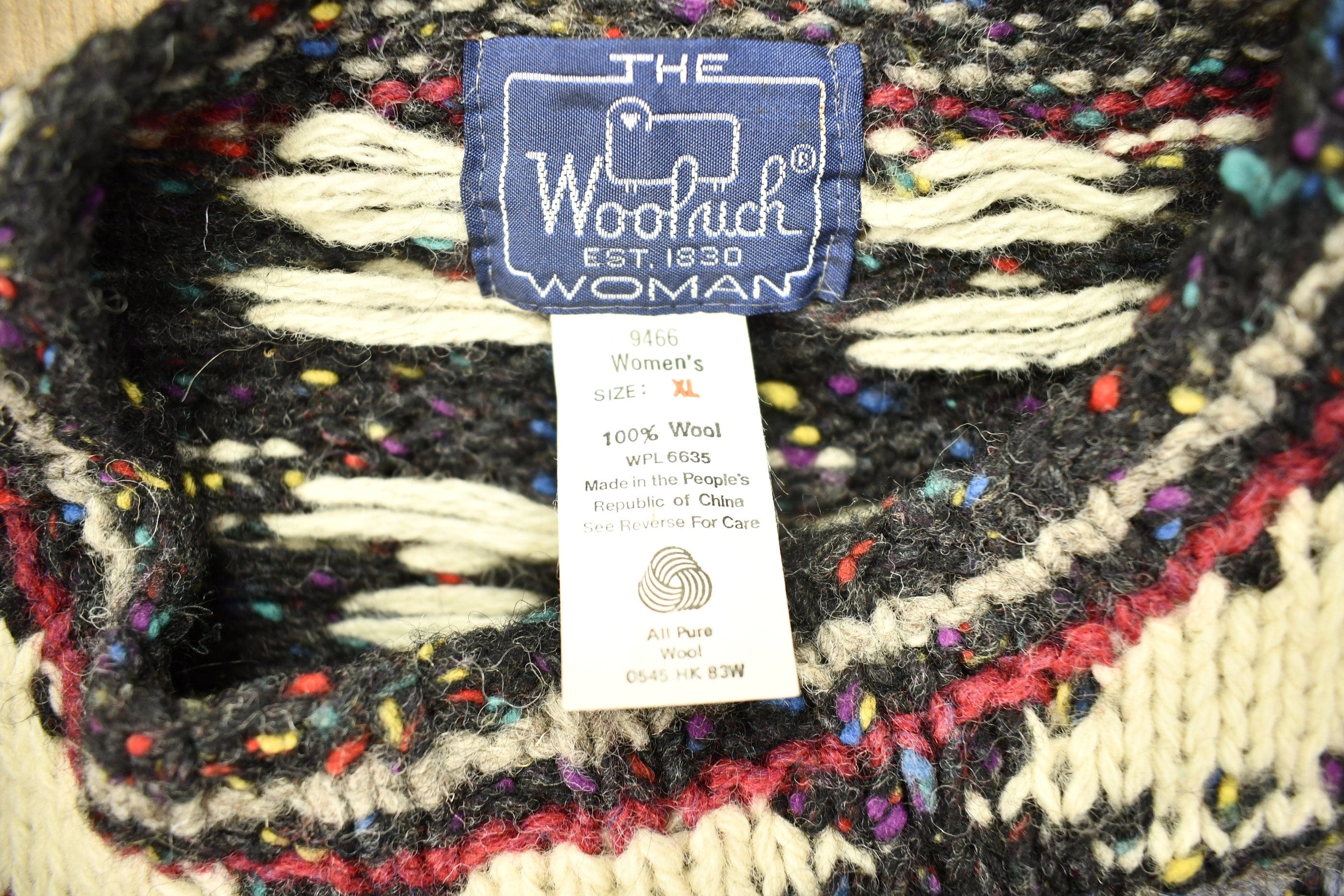 Vintage 1990s Woolrich Woman's 100% Wool Knitted South Western Aztec Design Crewneck Sweater Women's XL - Image 3