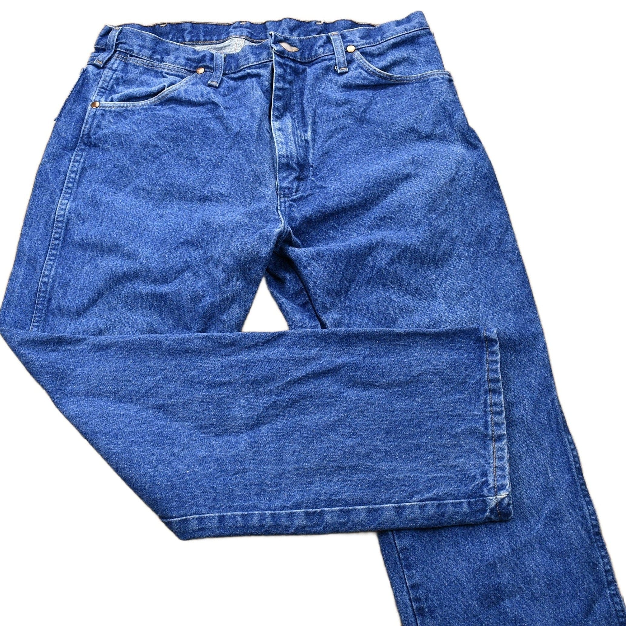 Vintage 1990s Wrangler Mid-Wash Bootcut Denim Jeans Men's 34 - Image 2