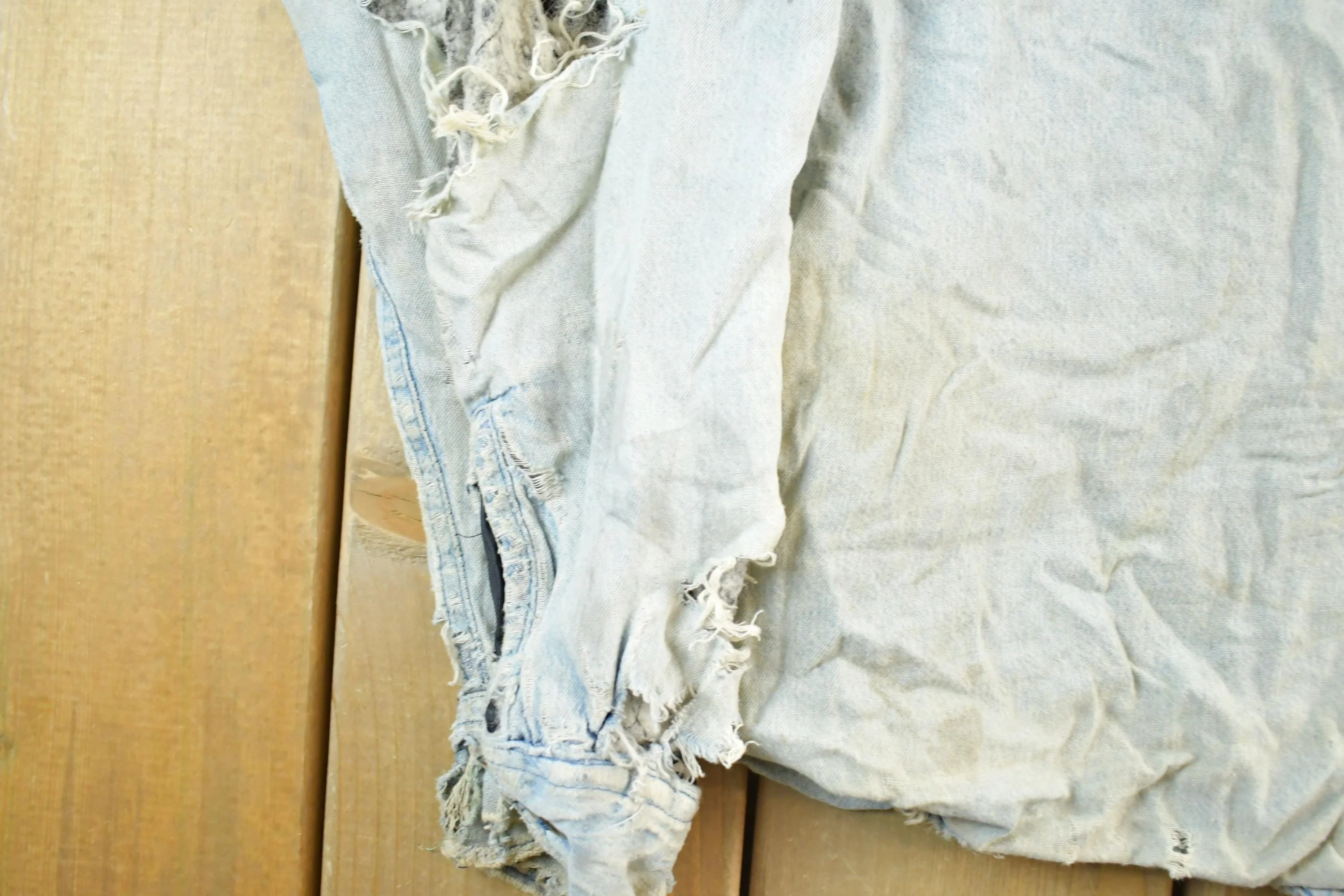 Vintage 1990s Wrangler Thrashed Distressed Lined Denim Button Up Shirt Men's Large - Image 4