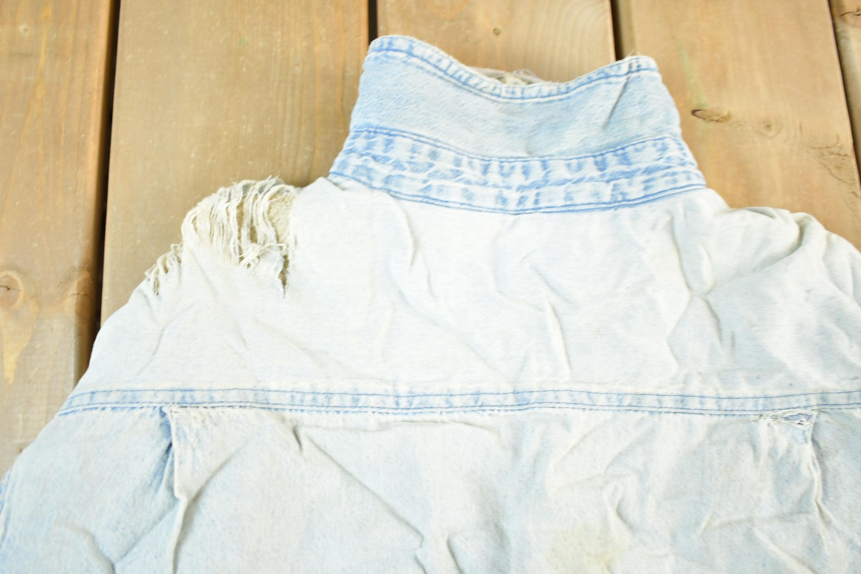 Vintage 1990s Wrangler Thrashed Distressed Lined Denim Button Up Shirt Men's Large - Image 8
