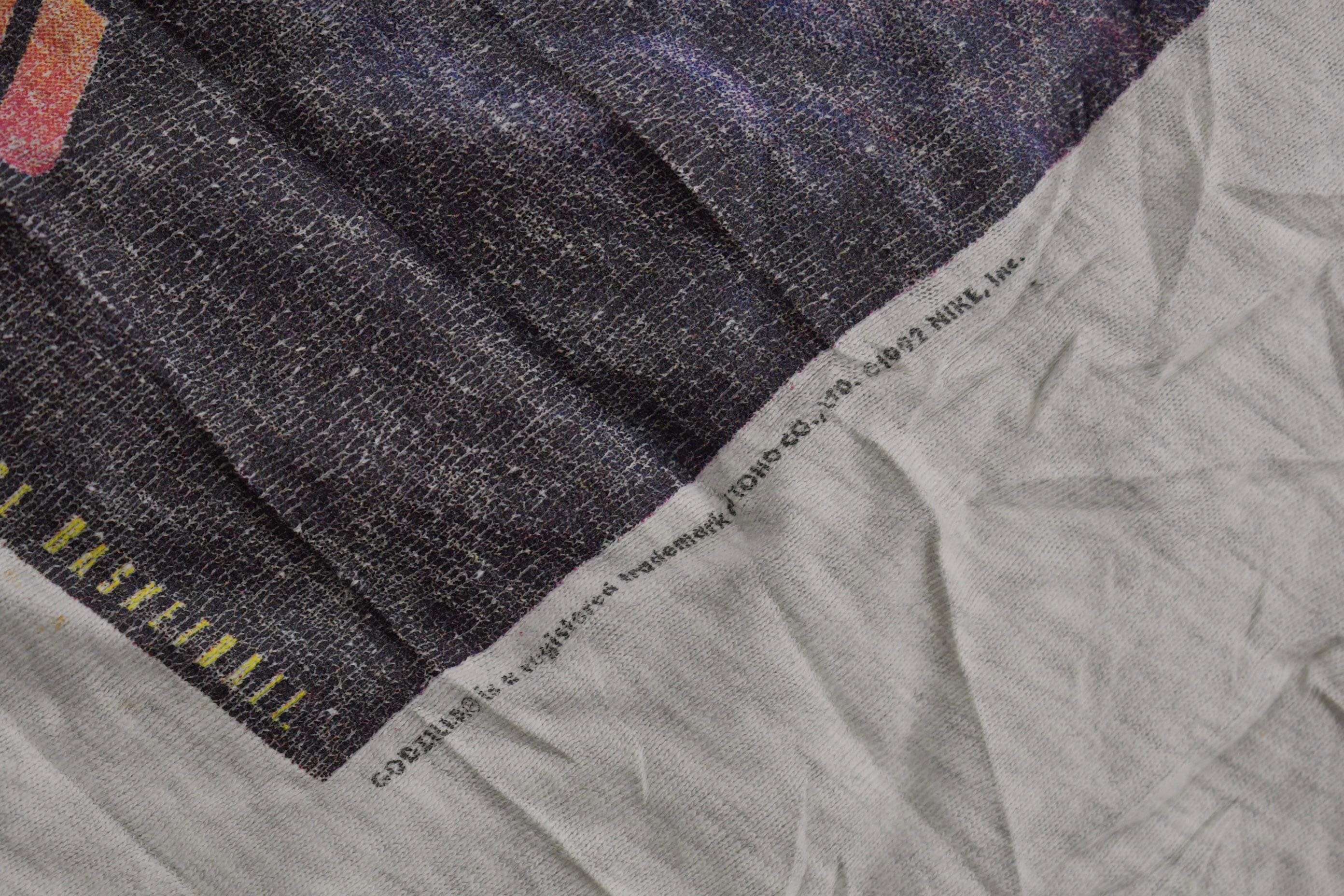 Vintage 1992 Godzilla VS Charles Barkley NIke Gray Tag Graphic T-Shirt Men's Medium - Image 6