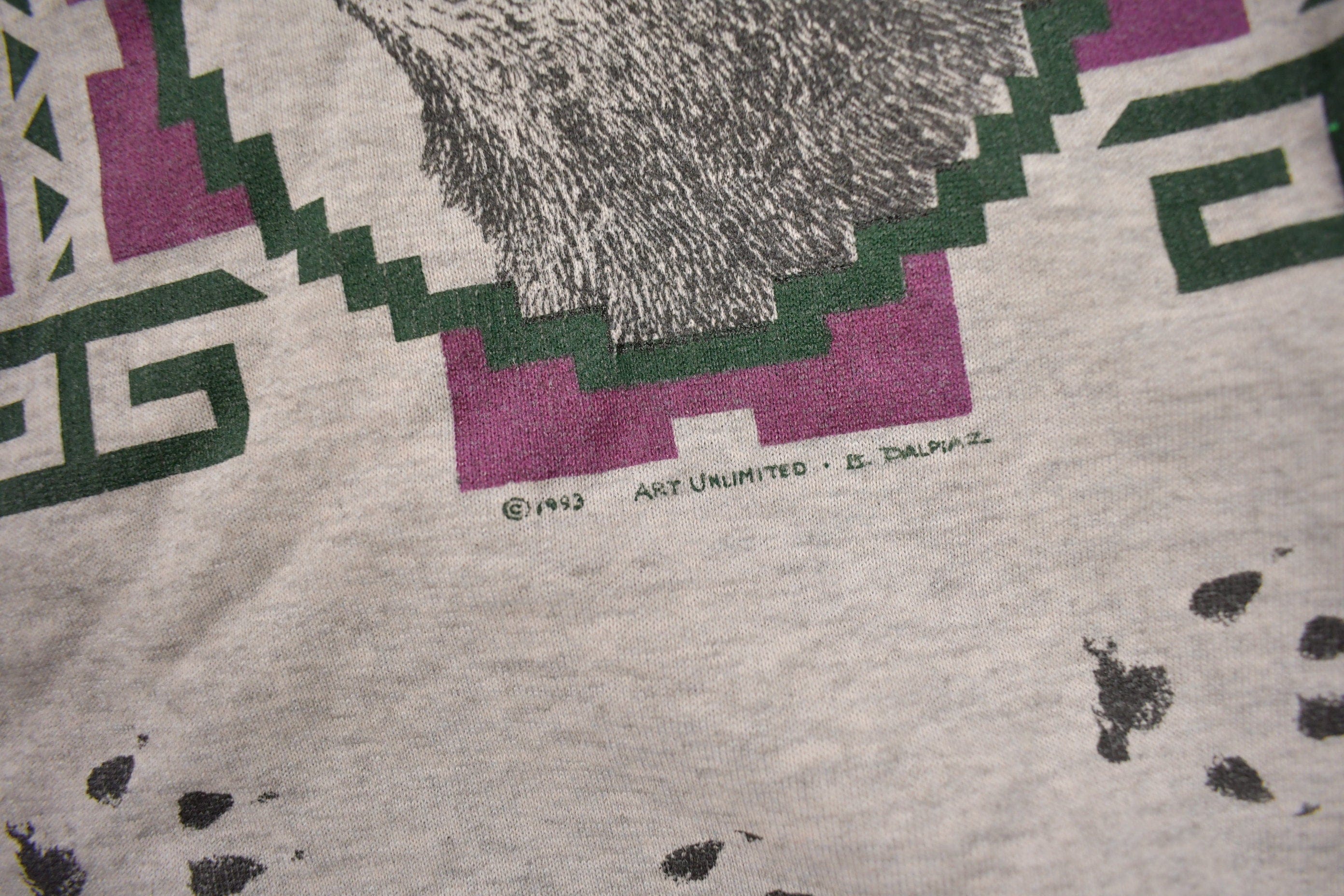 Vintage 1993 Aztec Wolf Theme Crewneck Men's Large - Image 8