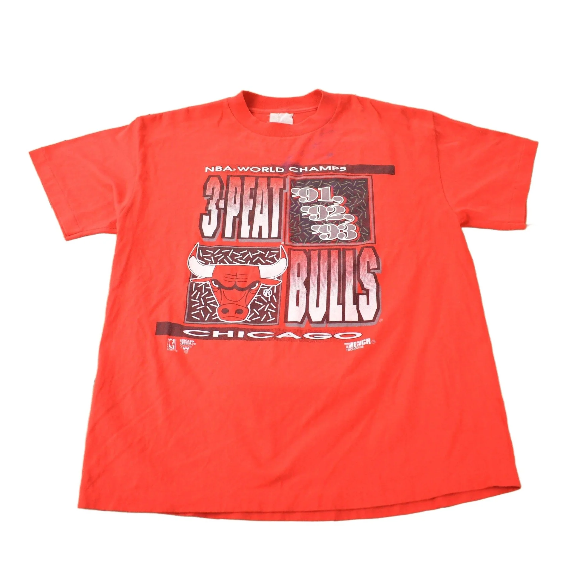 Vintage 1993 Chicago Bulls 3 Peat NBA World Champions Basketball Graphic T-Shirt Men's Large