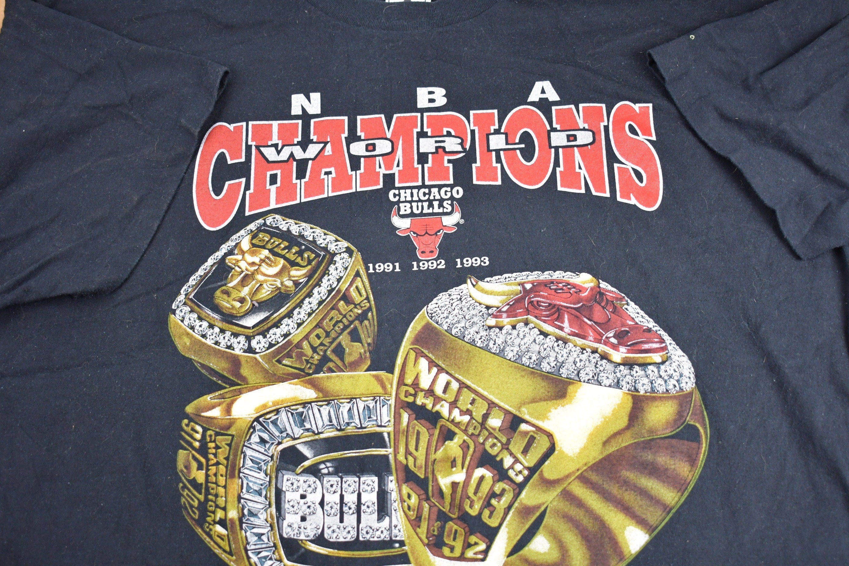 Vintage 1993 Chicago Bulls NBA World Champions Graphic T-Shirt Men's 4XL - Image 3