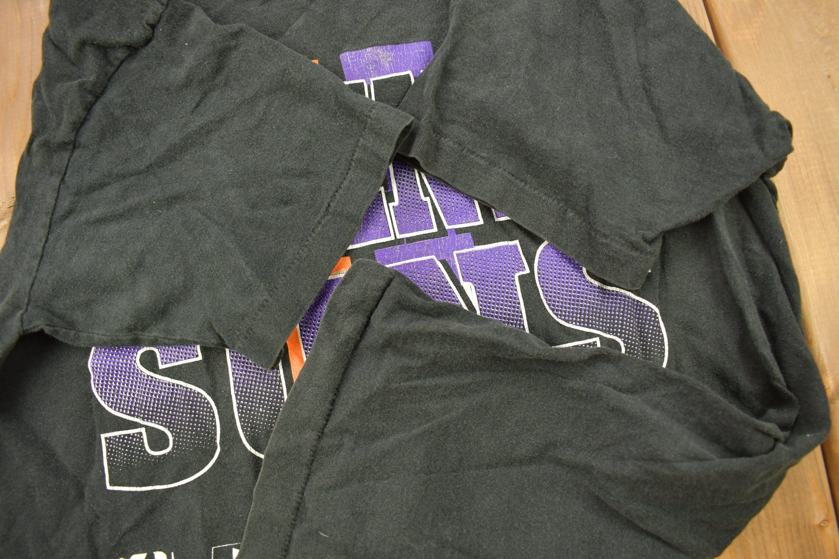 Vintage 1993 Phoenix Suns NBA Graphic T-Shirt Men's Large - Image 4