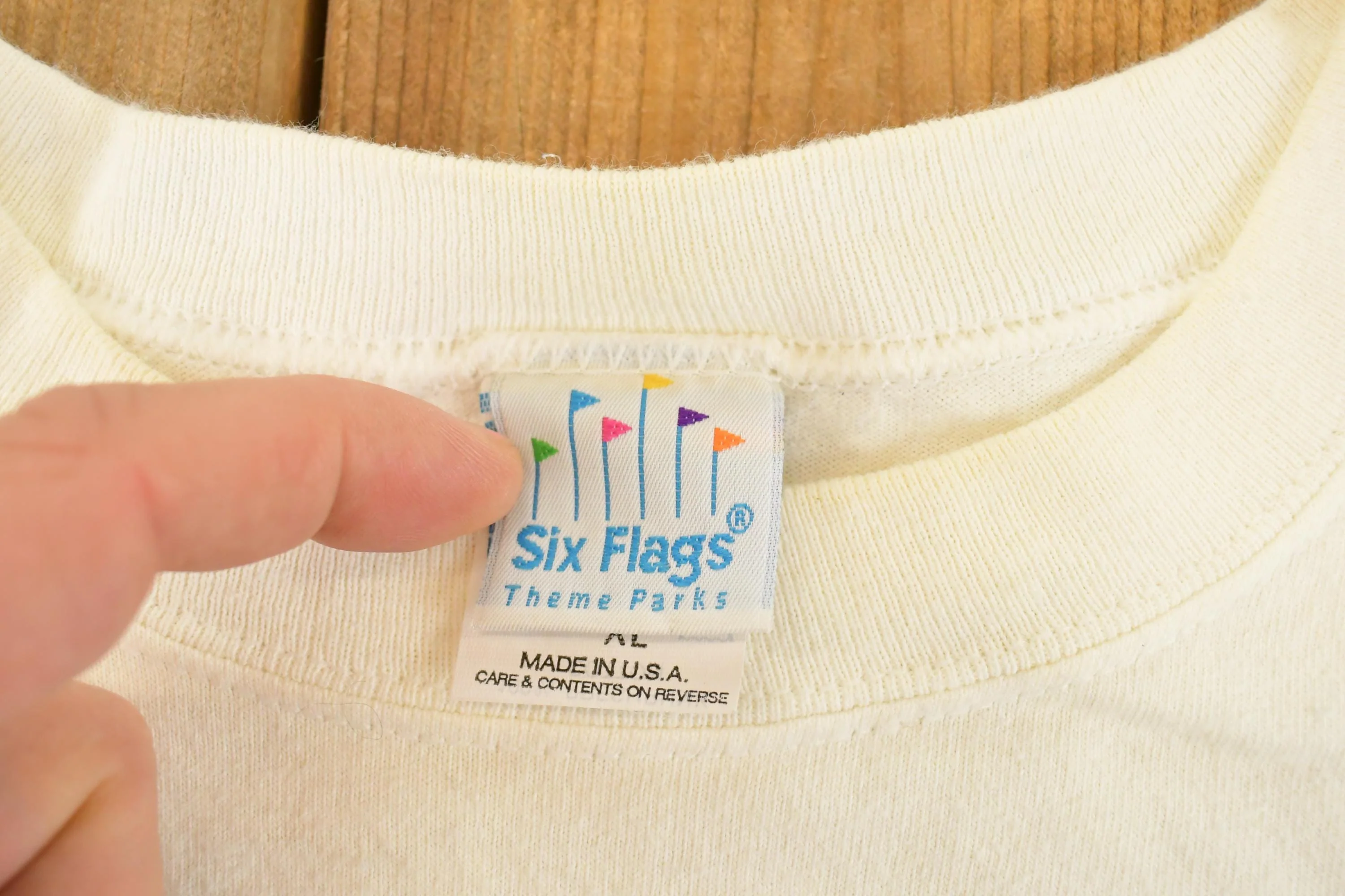 Vintage 1995 Six Flags Georgia Souvenir Travel T-Shirt Men's XL - Image 5