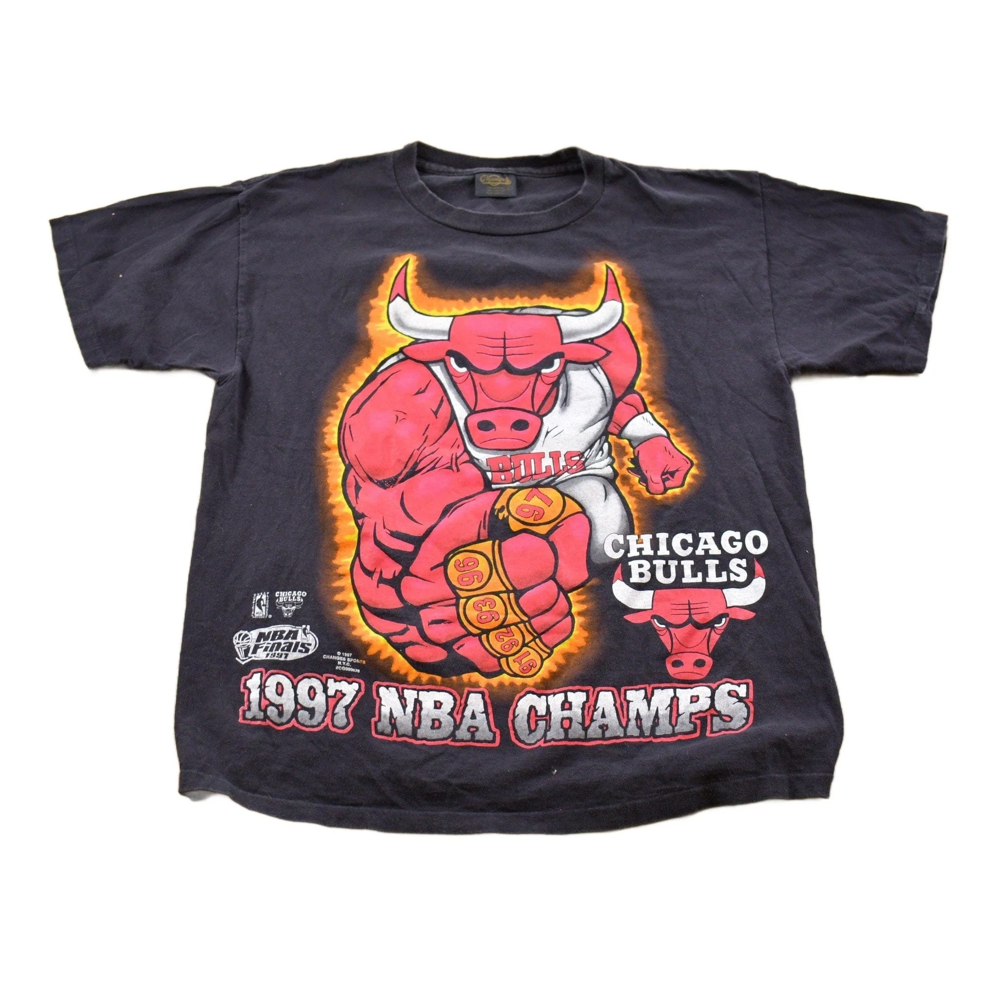 Vintage 1997 Chicago Bulls 5 Peat NBA Champs Graphic T-Shirt Men's Large