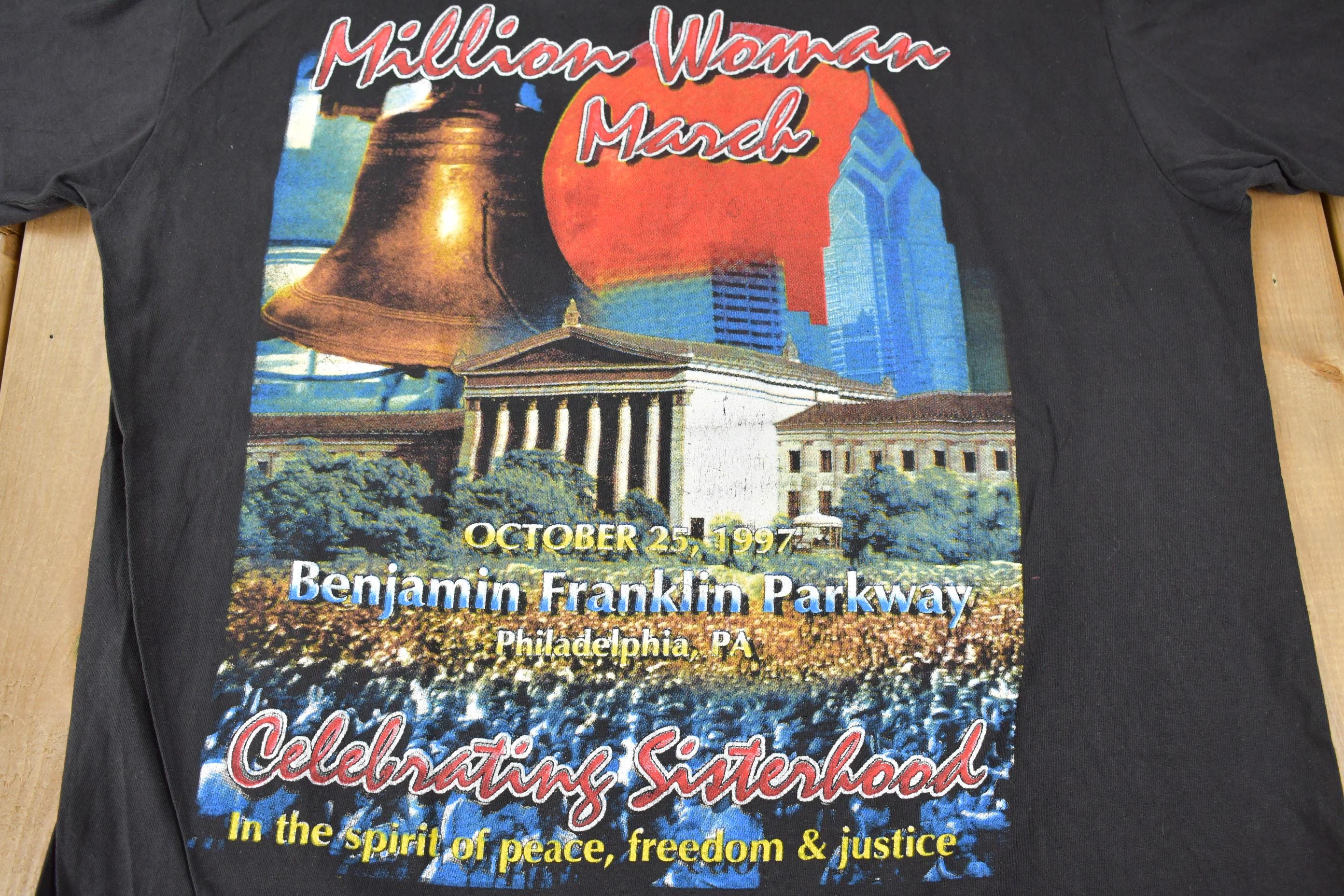 Vintage 1997 Million Woman March Graphic T Shirt Men's XL - Image 4
