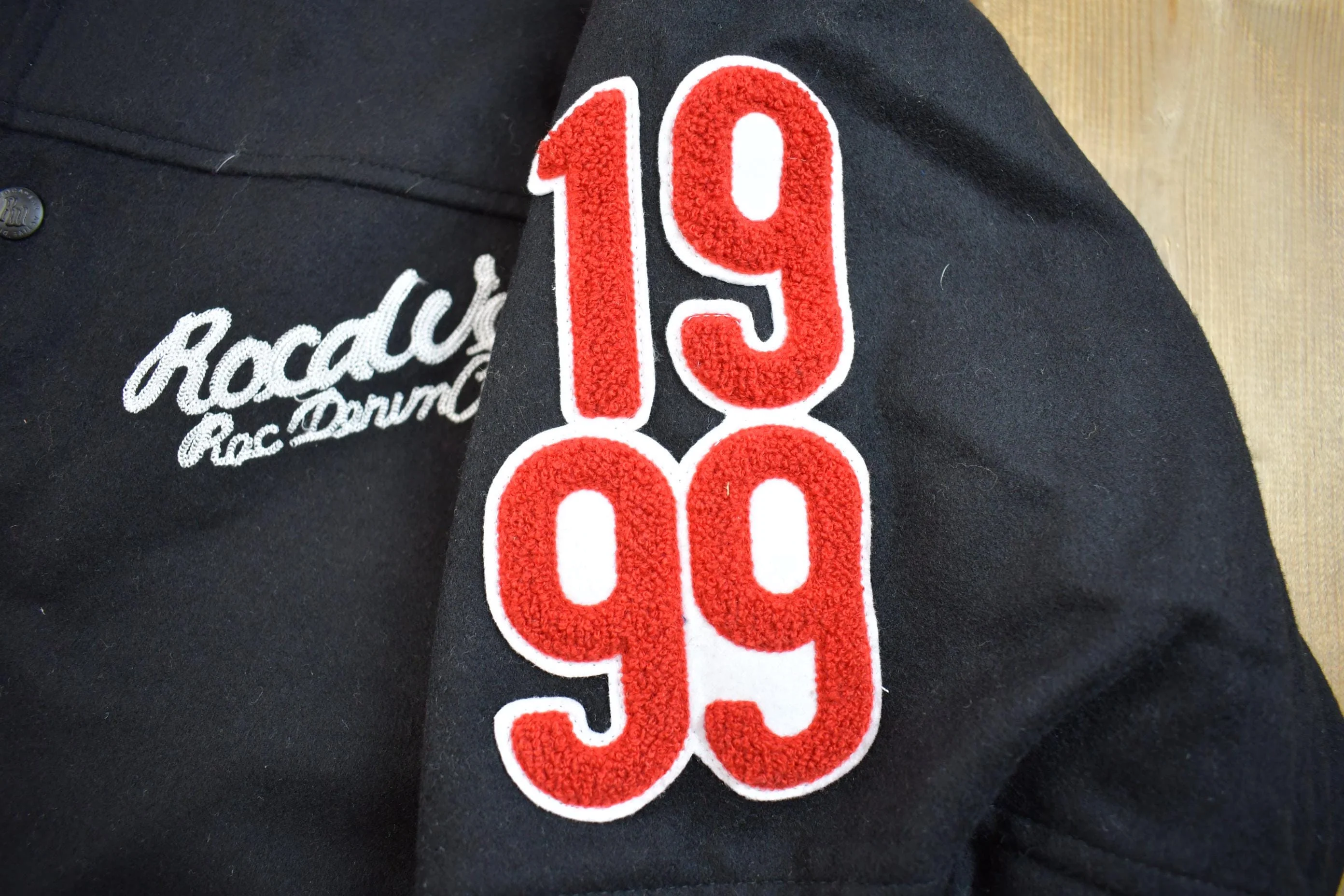 Vintage 1999 Deadstock ROCAWEAR Button Up Embroidered Jacket Men's XL - Image 5