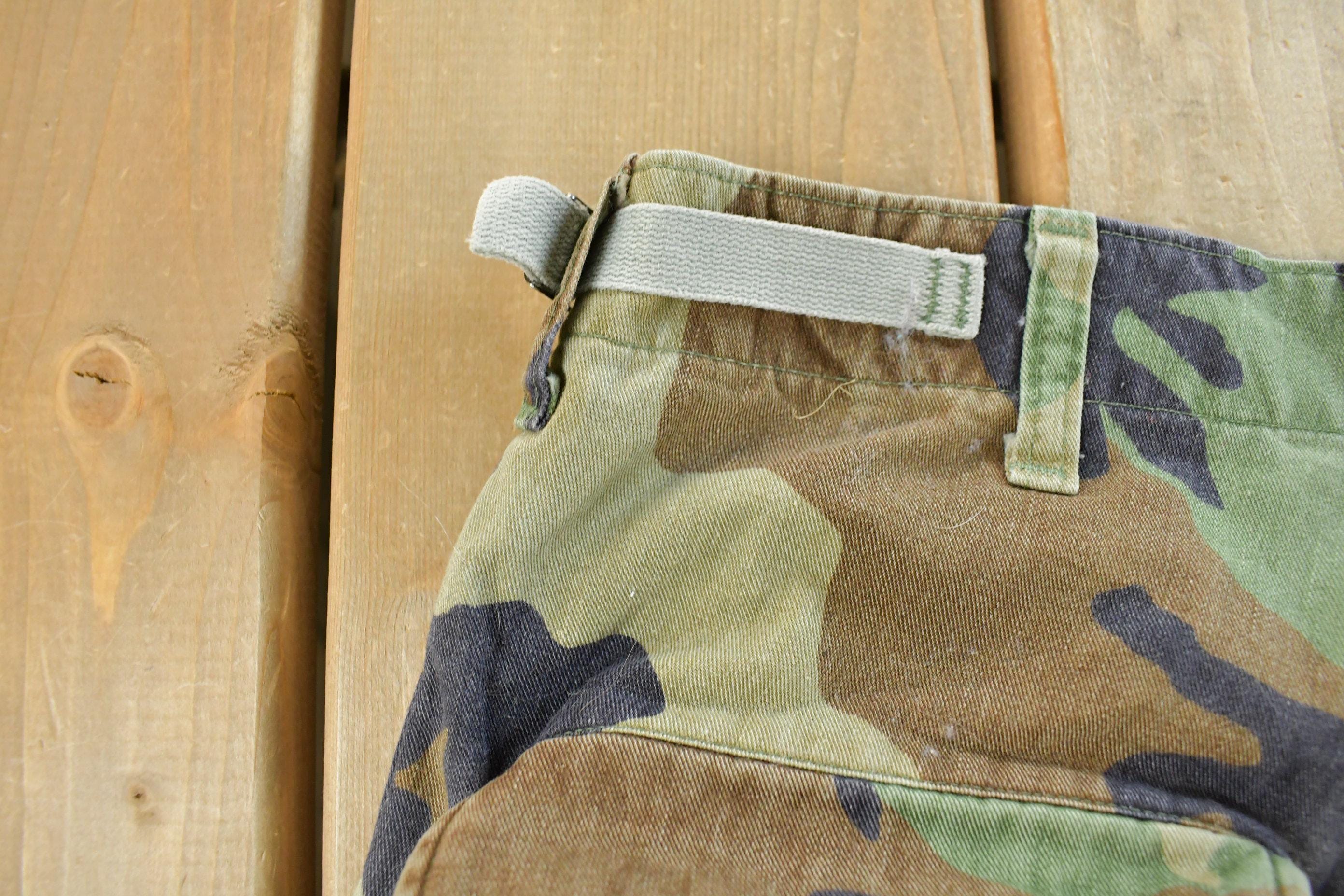 Vintage 2000s Army Military Woodland Camo Cargo Pants Men's Medium - Image 10