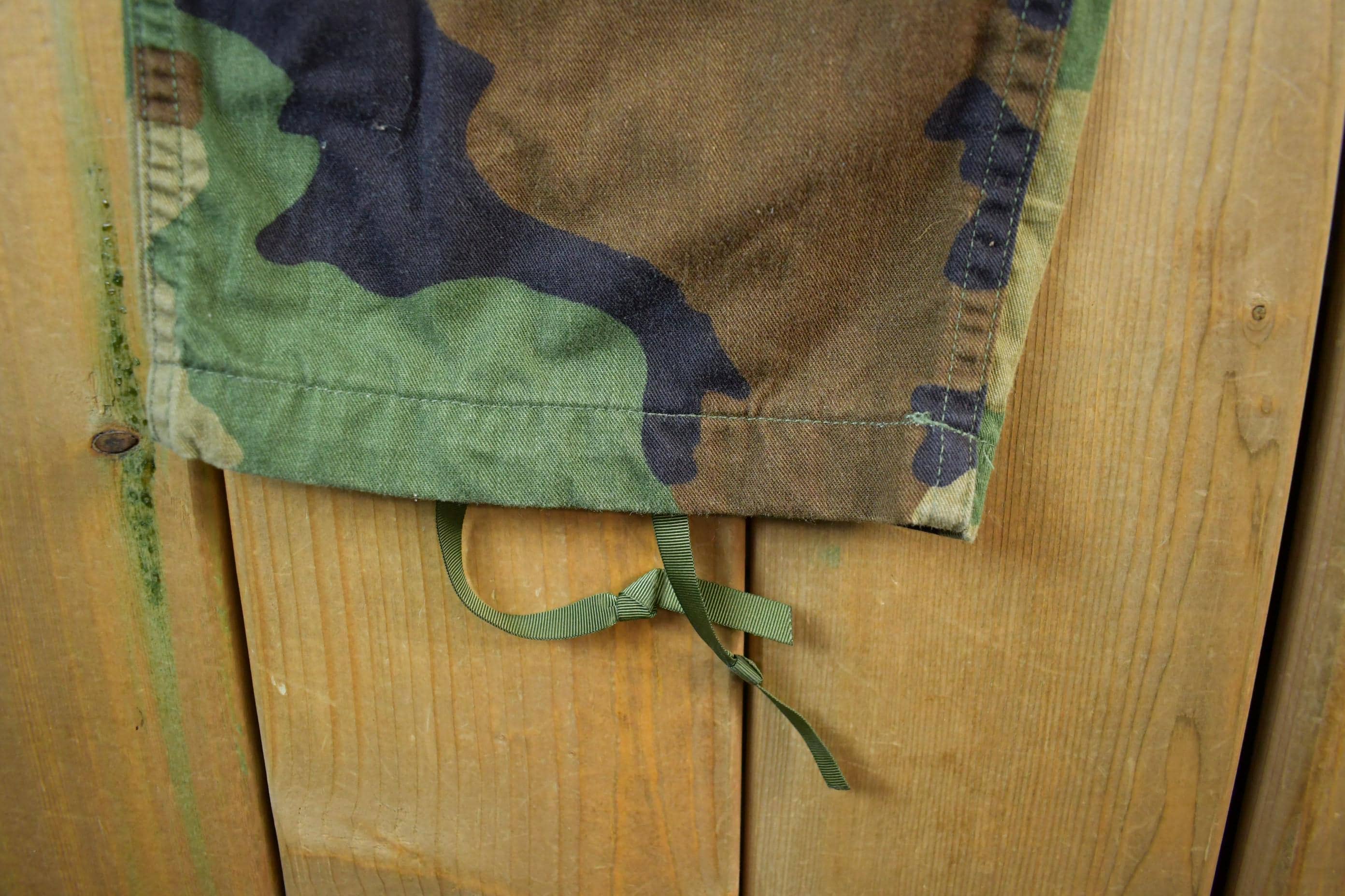 Vintage 2000s Army Woodland Camouflage Cargo Pants Men's 38 x 21 - Image 4