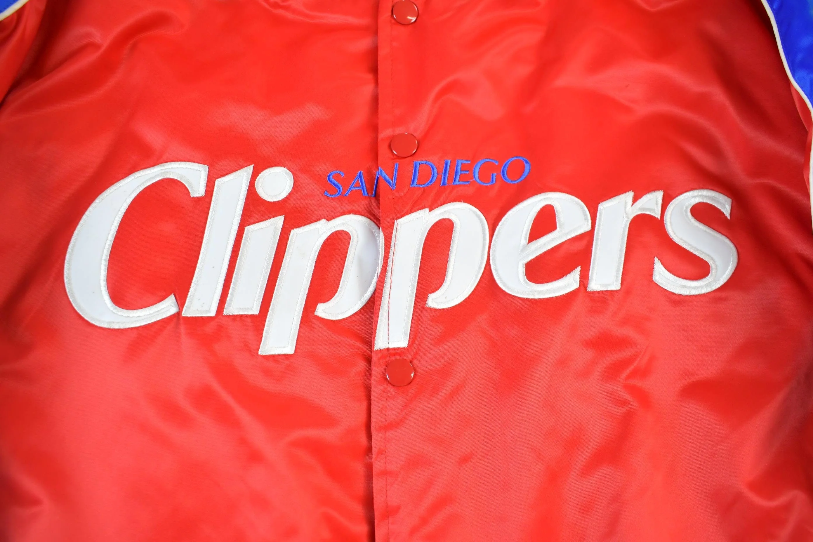 Vintage 2000s Hardwood Classics San Diego Clippers NBA Basketball Embroidered Snap Button Satin Bomber Jacket Mens 3XL - Image 3