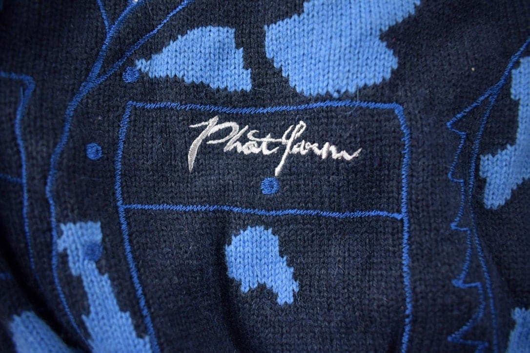 Vintage 2000s Phat Farm Embroidered Knit Crewneck Sweater Men's XL - Image 3