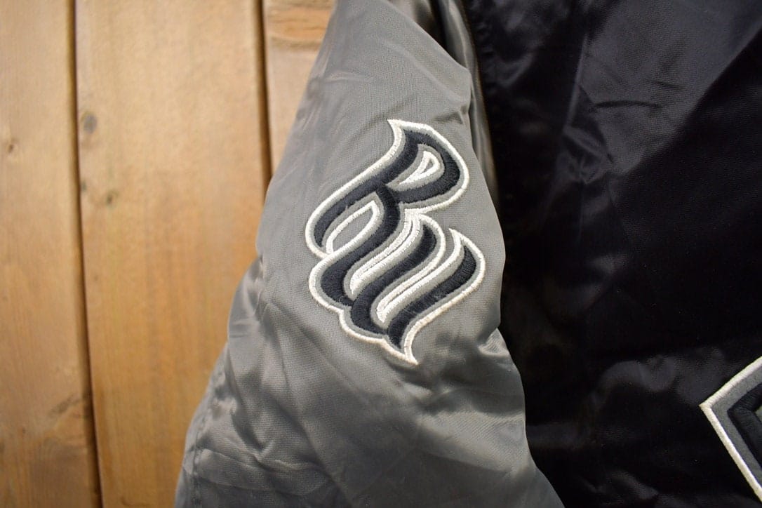 Vintage 2000s Rocawear Embroidered Zip Up Satin Jacket Men's 2XL - Image 5